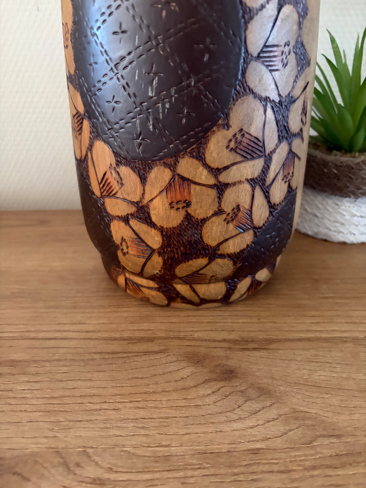 Rare vintage Gumma kokeshi by Inosuke Kobayashi (1931-)