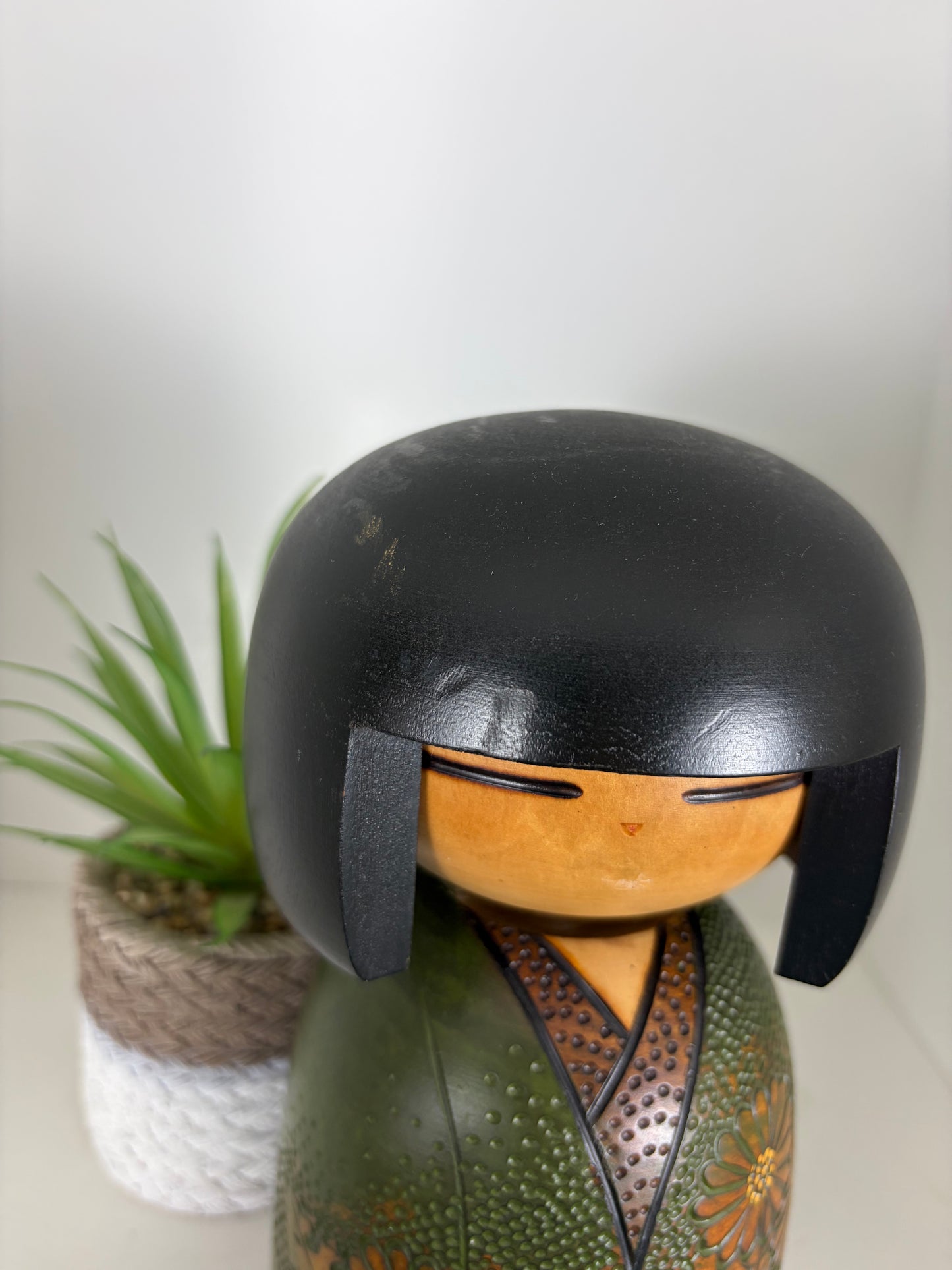 Vintage Gumma kokeshi by Kisaku