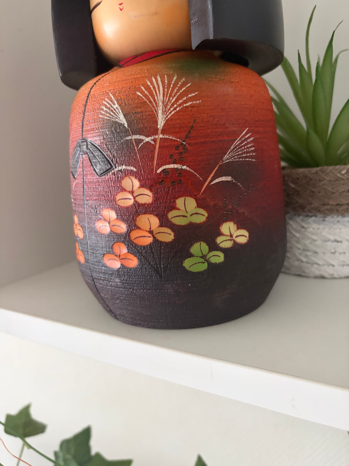 Vintage Gumma kokeshi by Fujikawa Masae (1942-2015)