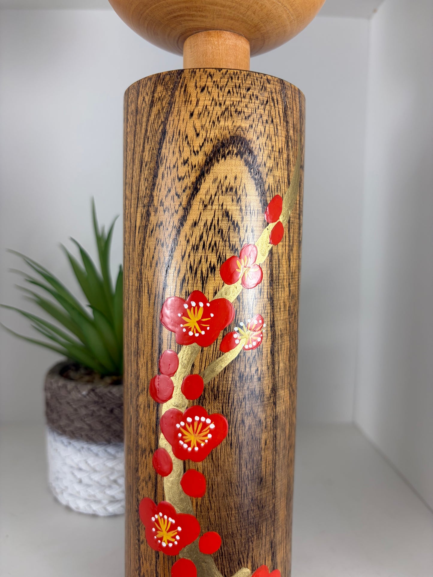 Rare vintage Sosaku kokeshi by Takahashi Hashime (1918-2002)