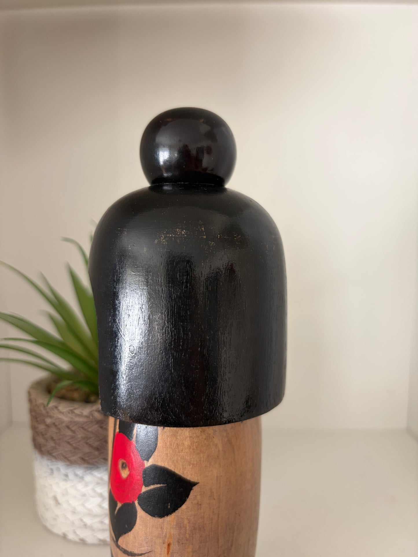 Vintage Gumma kokeshi by Hajime Miyashita (1940-)