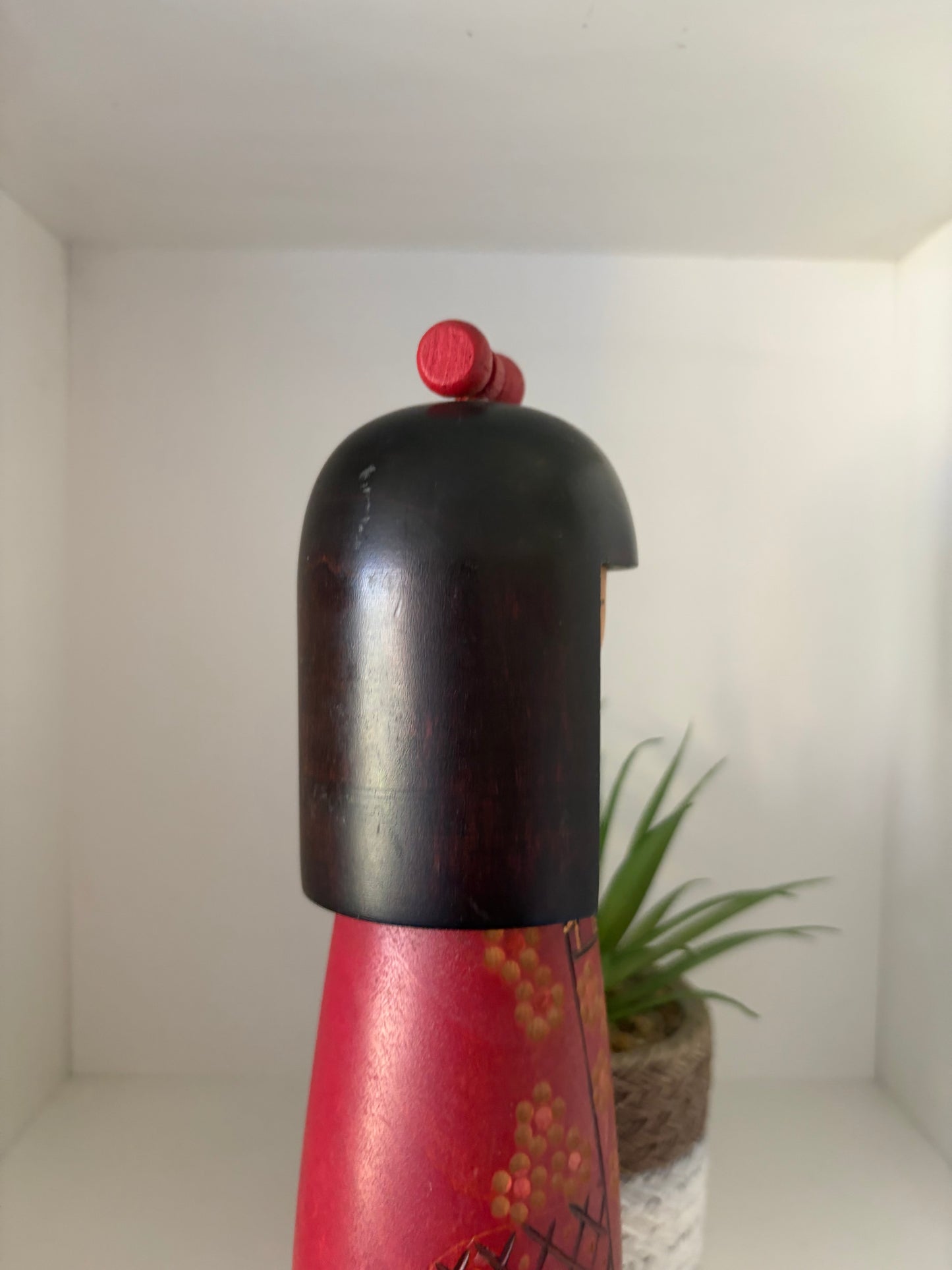 Vintage Gumma kokeshi by Kazuo Takamizawa (1927-)