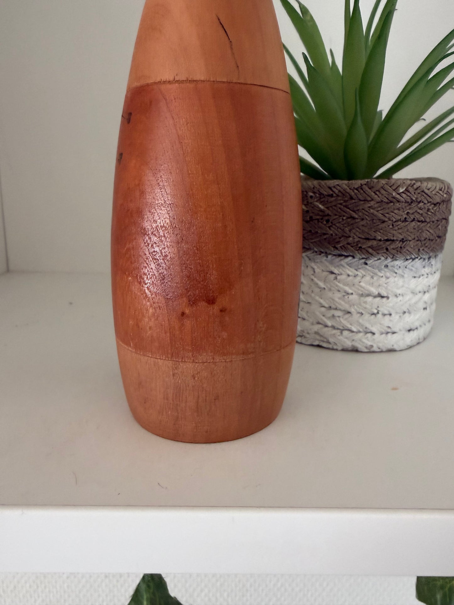 Rare Vintage Sosaku kokeshi by Masao Watanabe  (1917-2007)