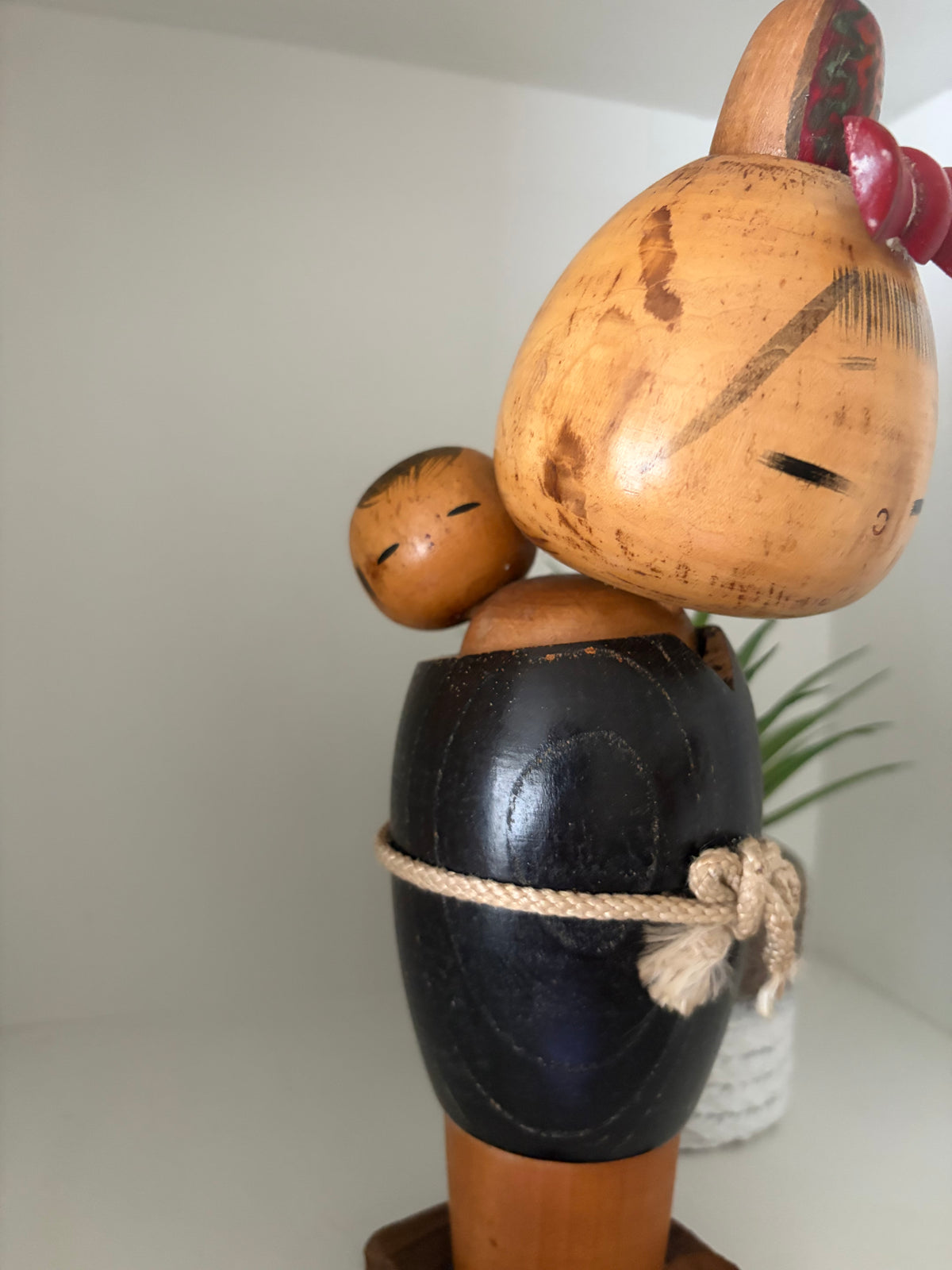 Vintage Sosaku kokeshi by Isamu Yamakawa - Mother and child