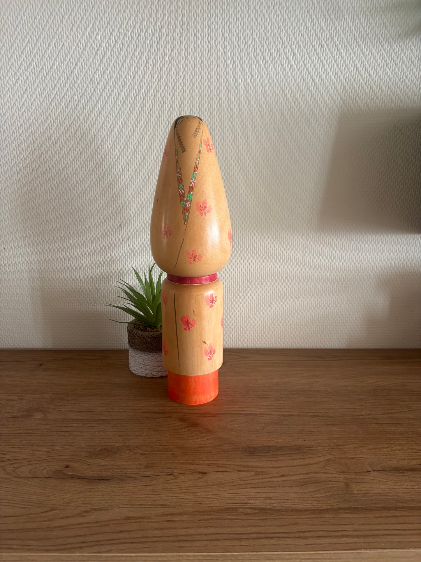 Rare vintage Sosaku kokeshi by Takahashi Hashime (1918-2002)