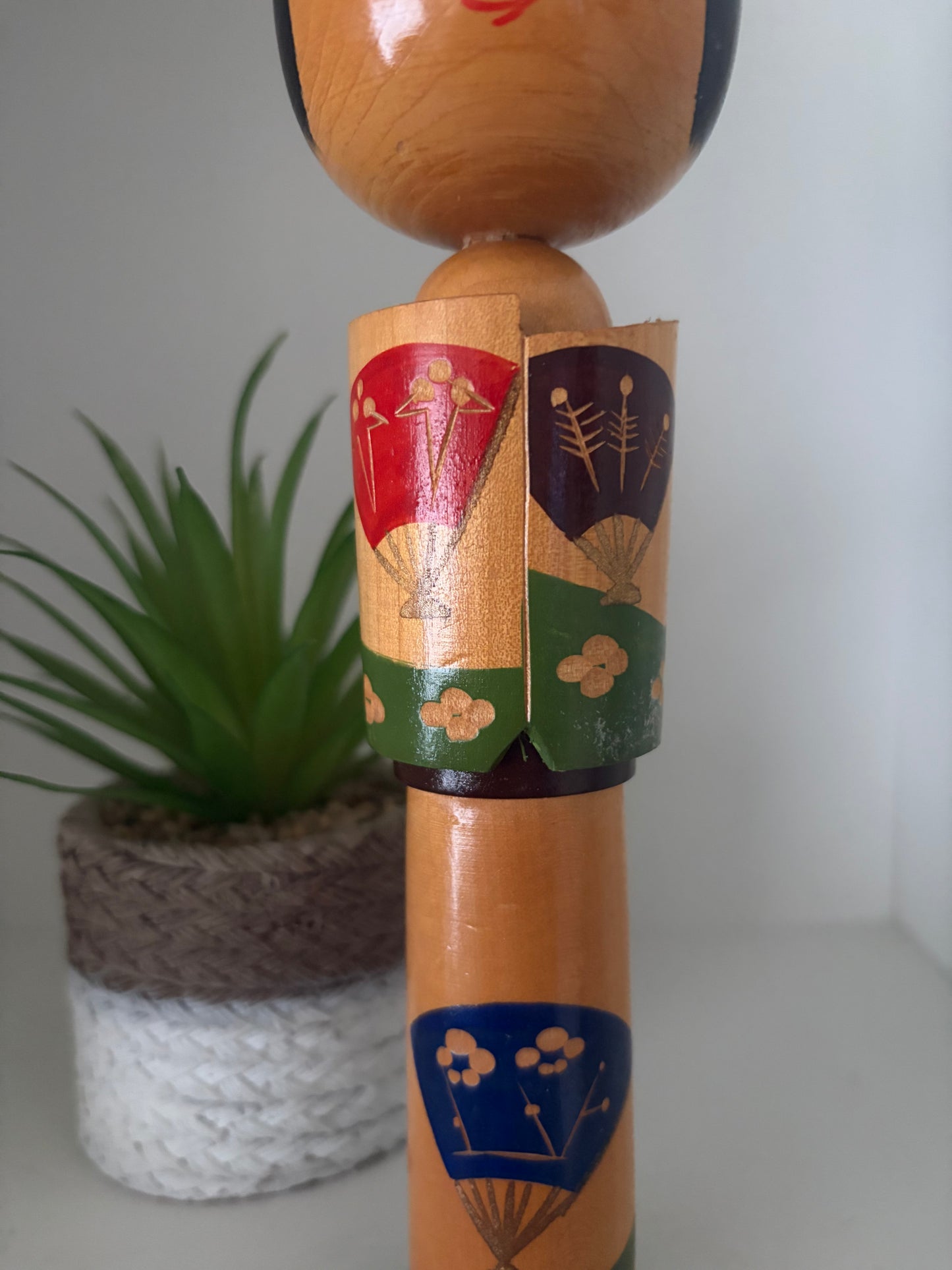 Vintage Sosaku kokeshi by Misui