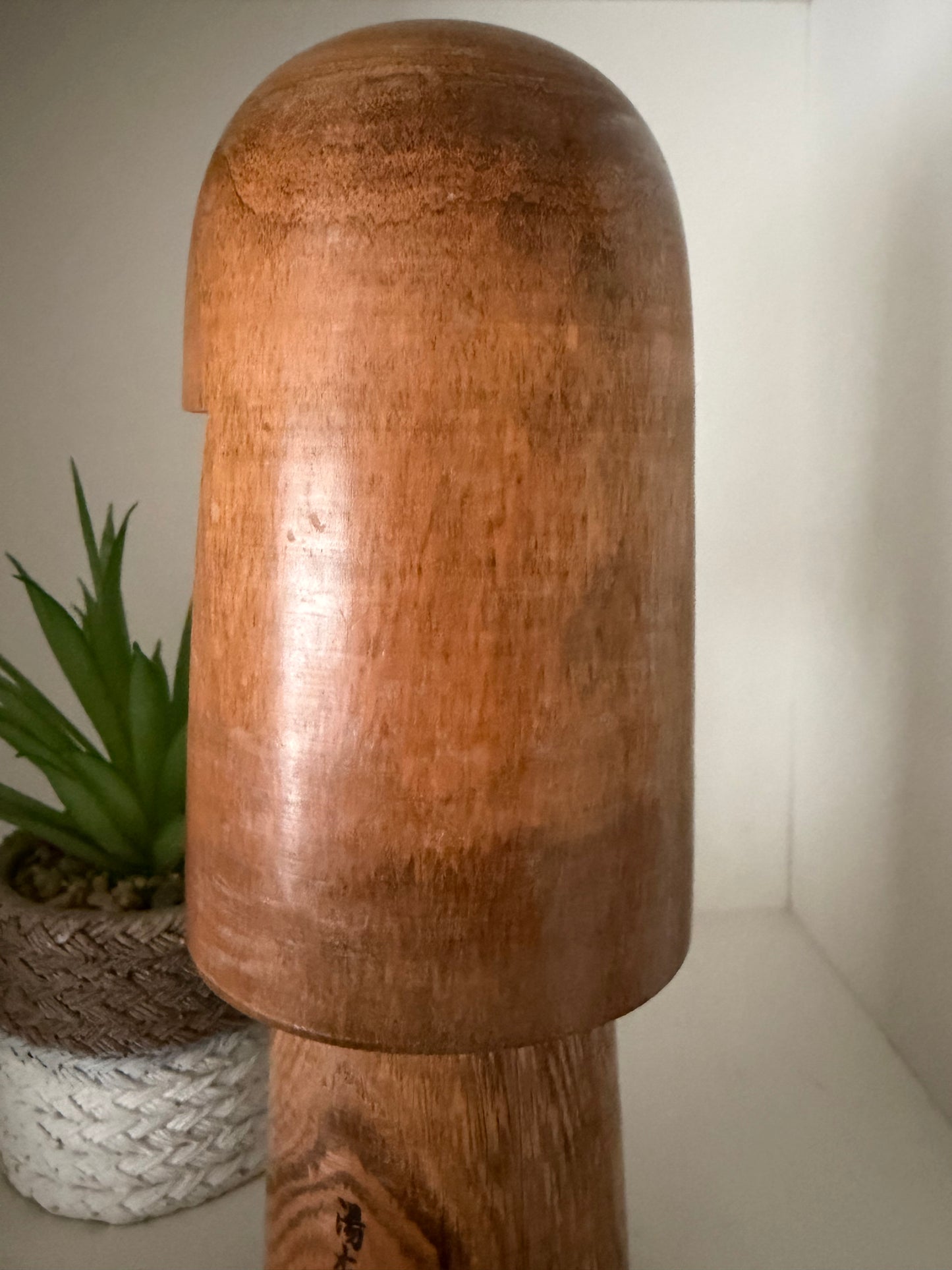 Vintage Sosaku kokeshi by Takanashi