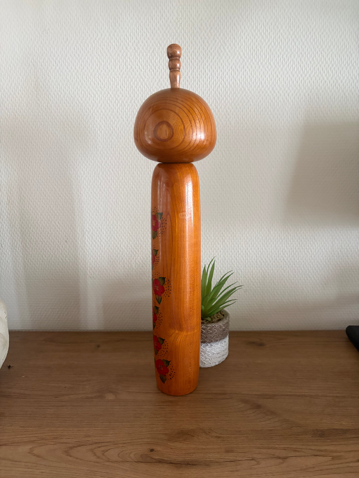 Vintage Sosaku kokeshi by Toa Sekiguchi (1942-) - Dated 1979