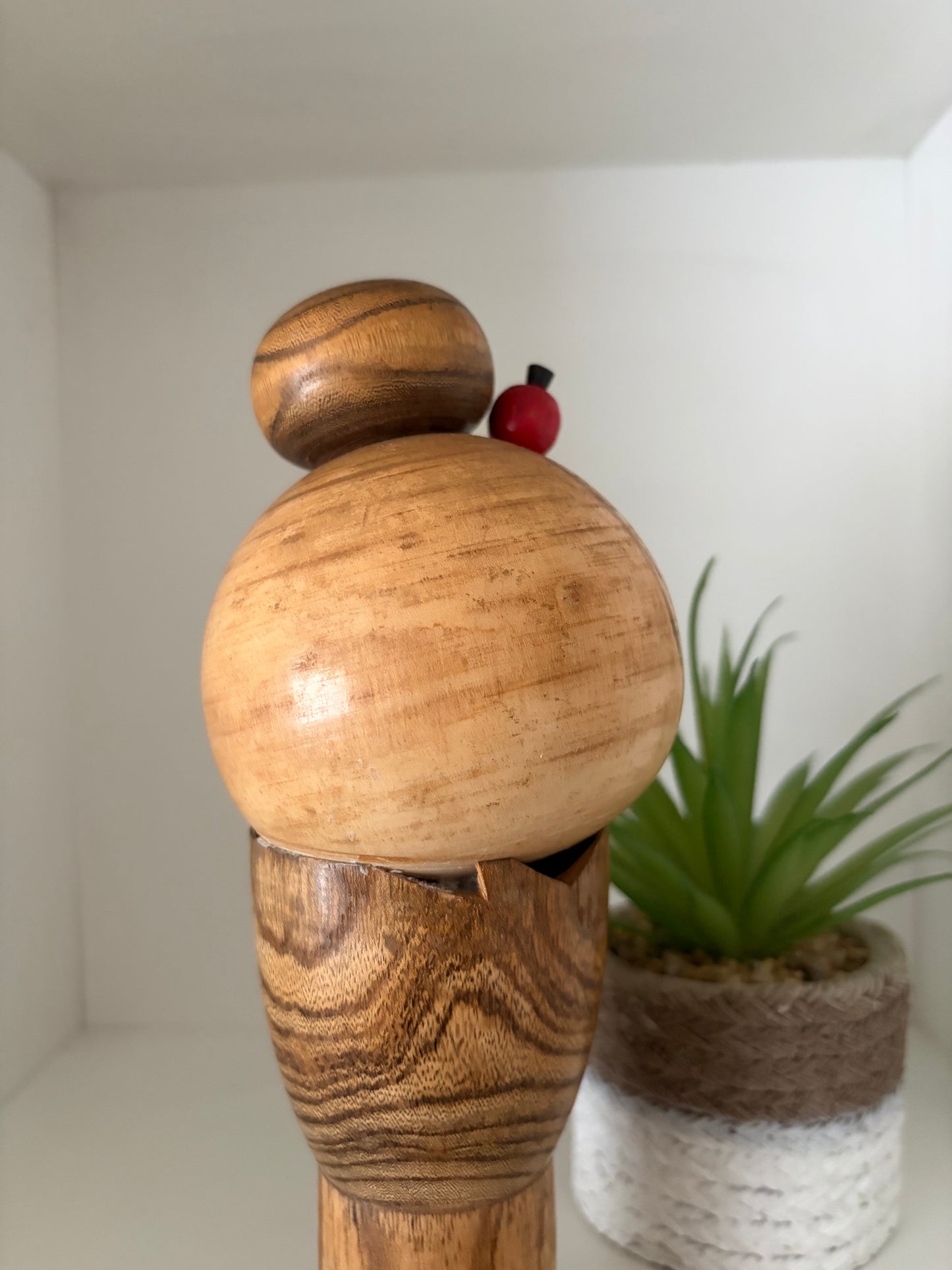 Vintage Sosaku kokeshi by Yajima Suiho (1915-)