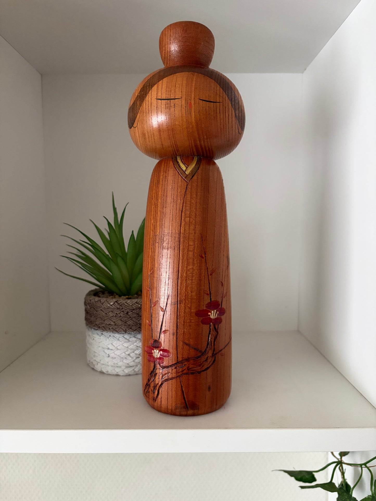 Vintage Sosaku kokeshi by Daisuke Takeda