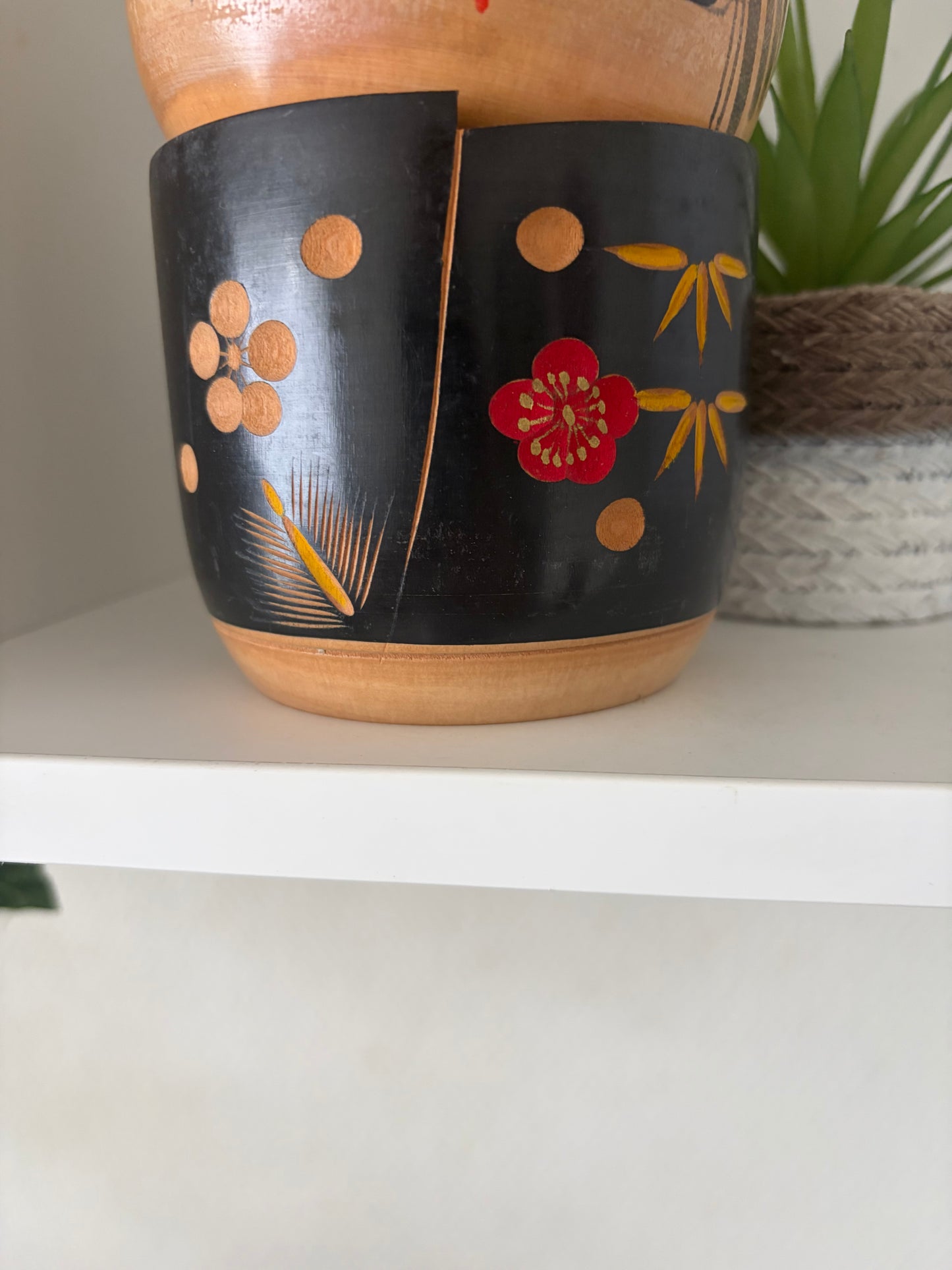 Chunky vintage Sosaku kokeshi by Sato Suigai (1920-)