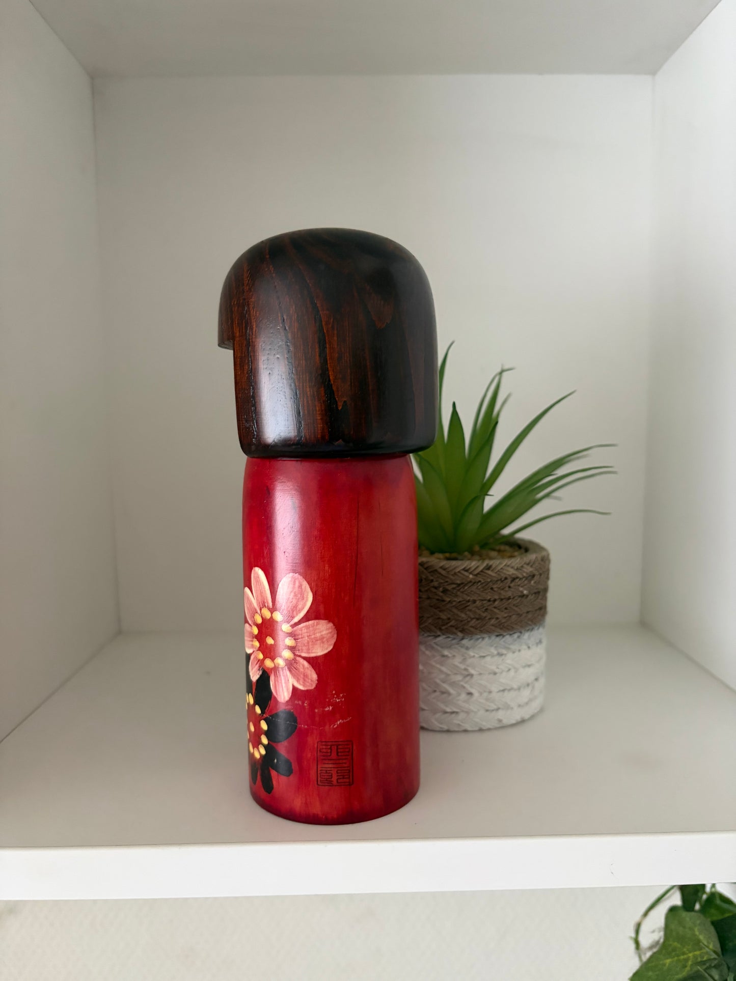 Vintage Gumma kokeshi by Usaburo