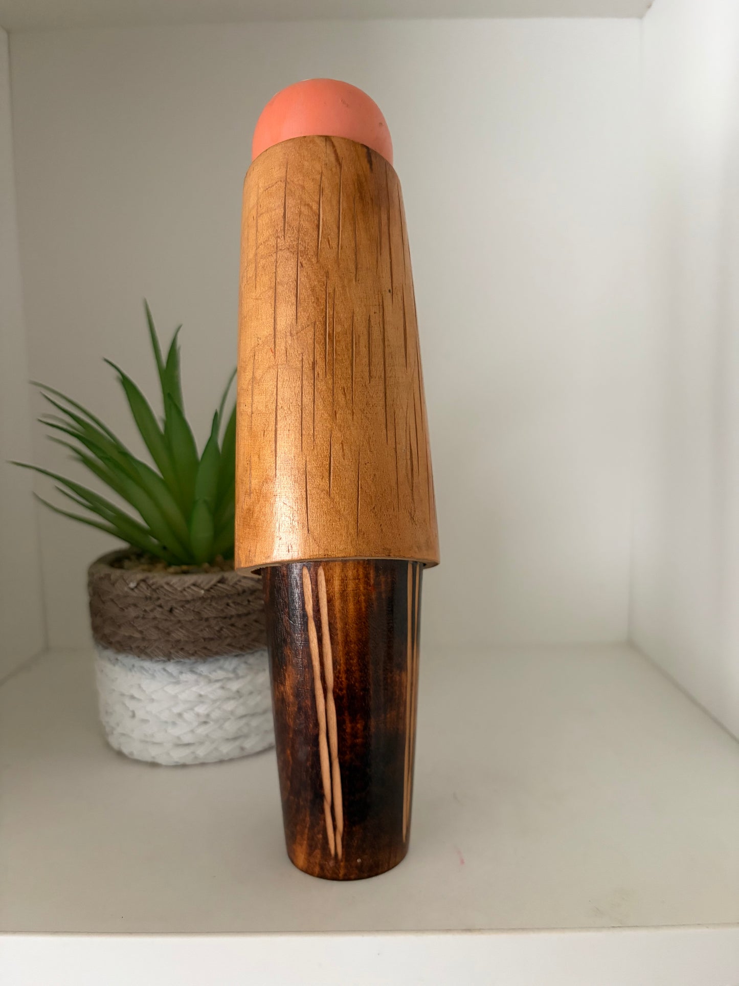 Rare vintage Yukinko kokeshi by Takeda Masashi (1930-)