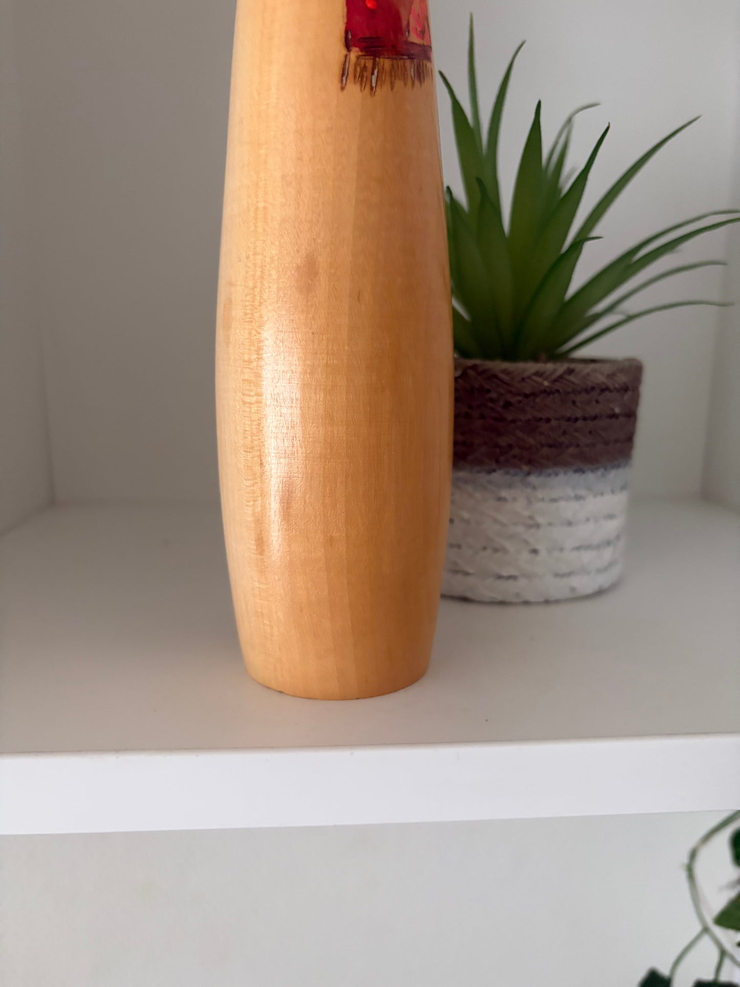 Rare vintage Sosaku kokeshi by Takahashi Hashime (1918-2002)