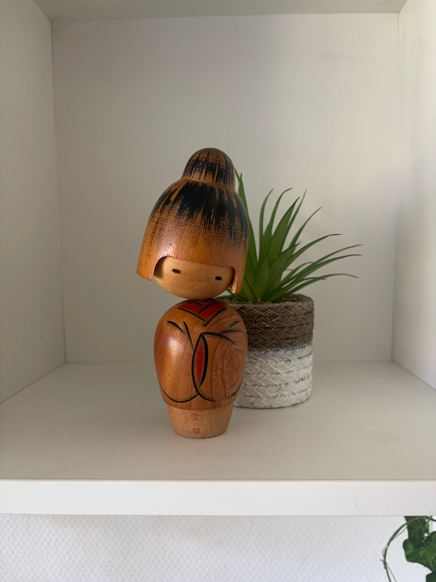 Beautiful vintage Sosaku kokeshi