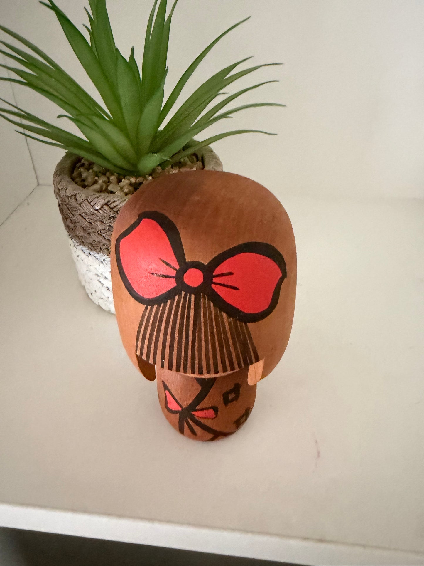 Cute vintage Sosaku kokeshi by Daisuke Takeda