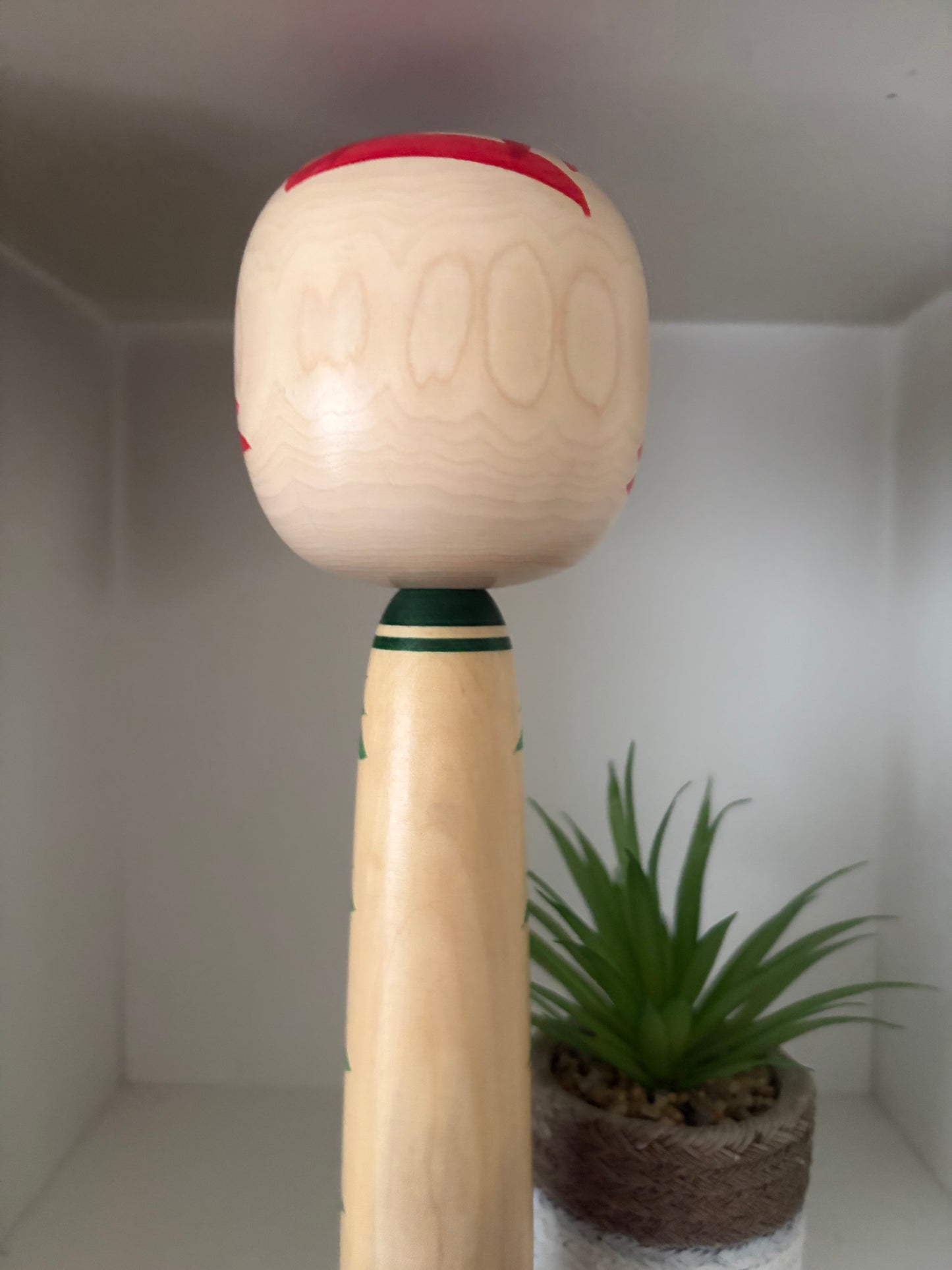 Lovely vintage traditional Togatta kokeshi by Teruo Sato (1919-)