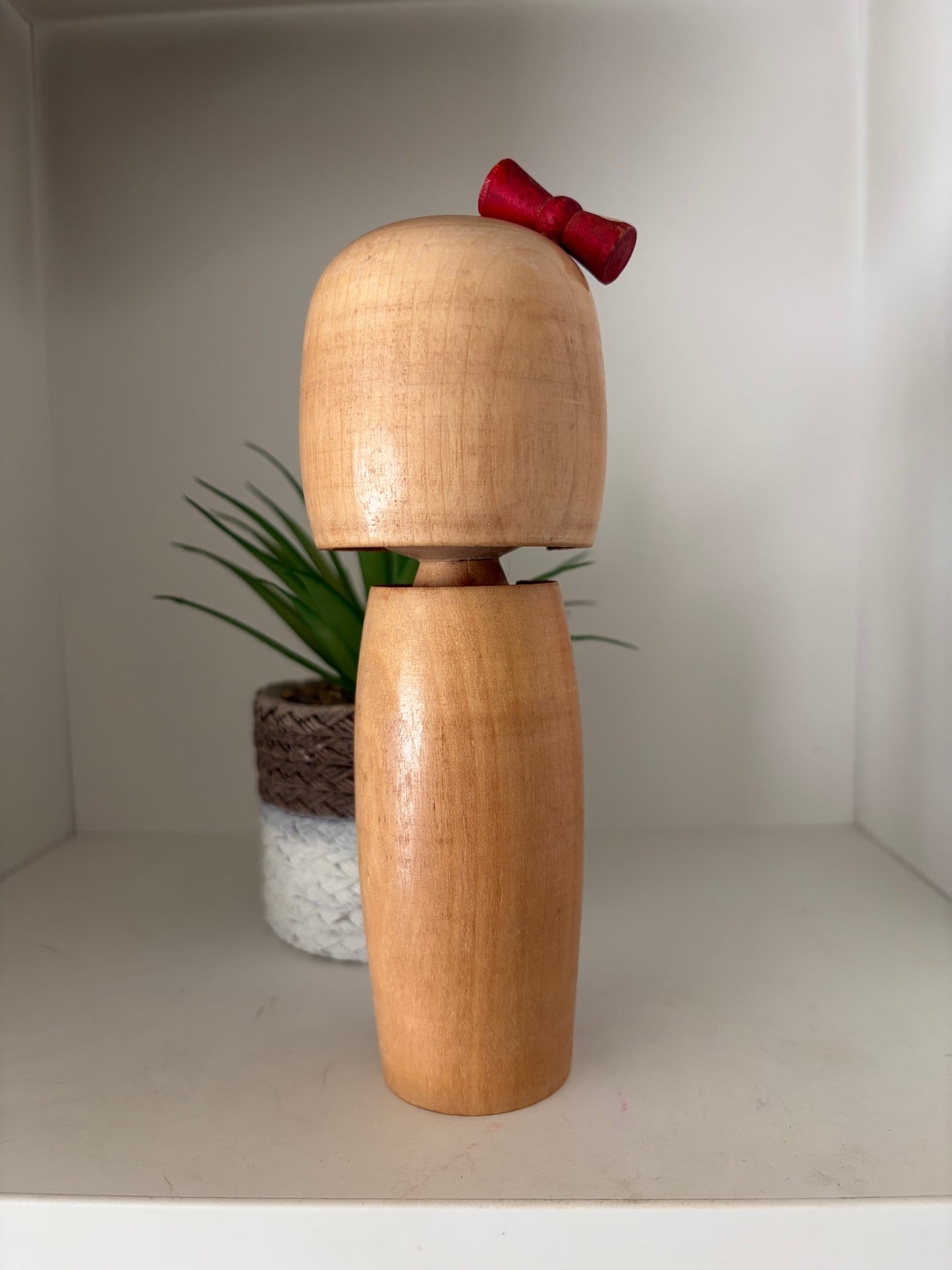 Vintage Gumma Kokeshi by Miyagawa Kunio (1933-)