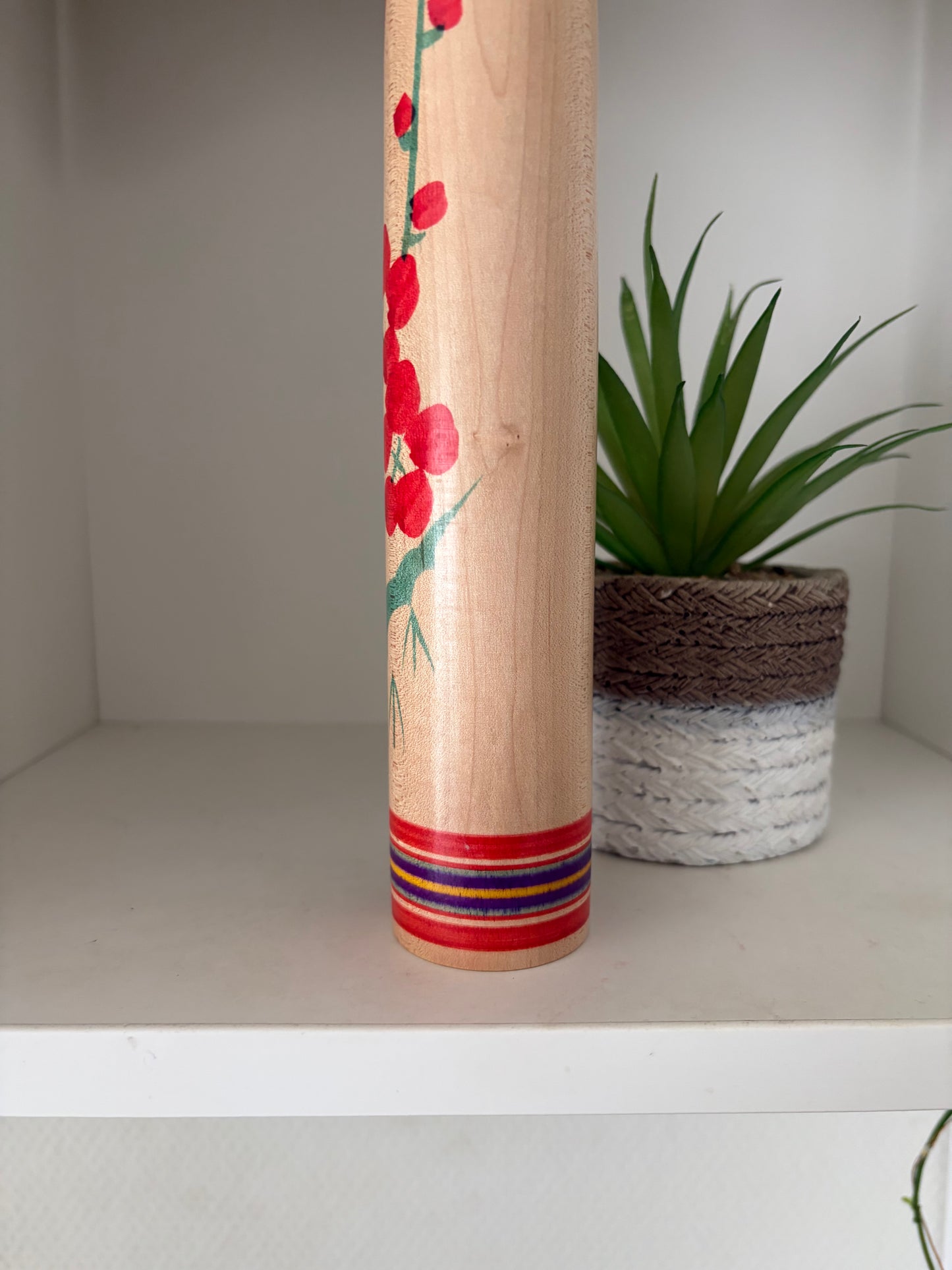 Lovely vintage Togatta kokeshi by Sato Tomio