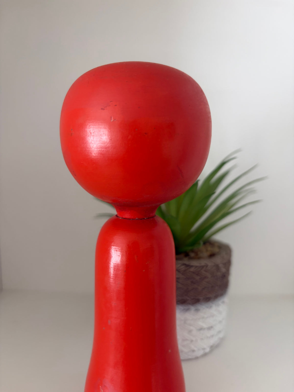 Rare vintage Sosaku kokeshi by Hideo Ishihara (1925-1999)