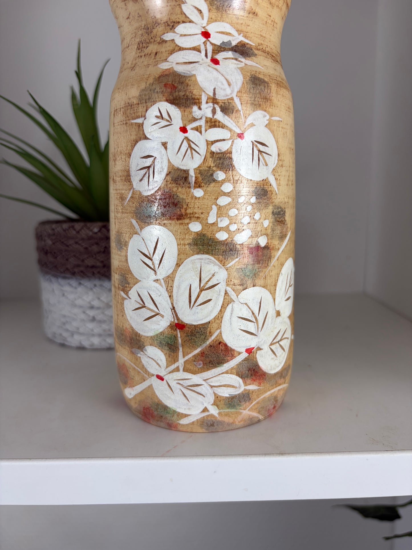 Rare vintage Sosaku kokeshi by Aida Seiho (Harumine) (1926-1998)