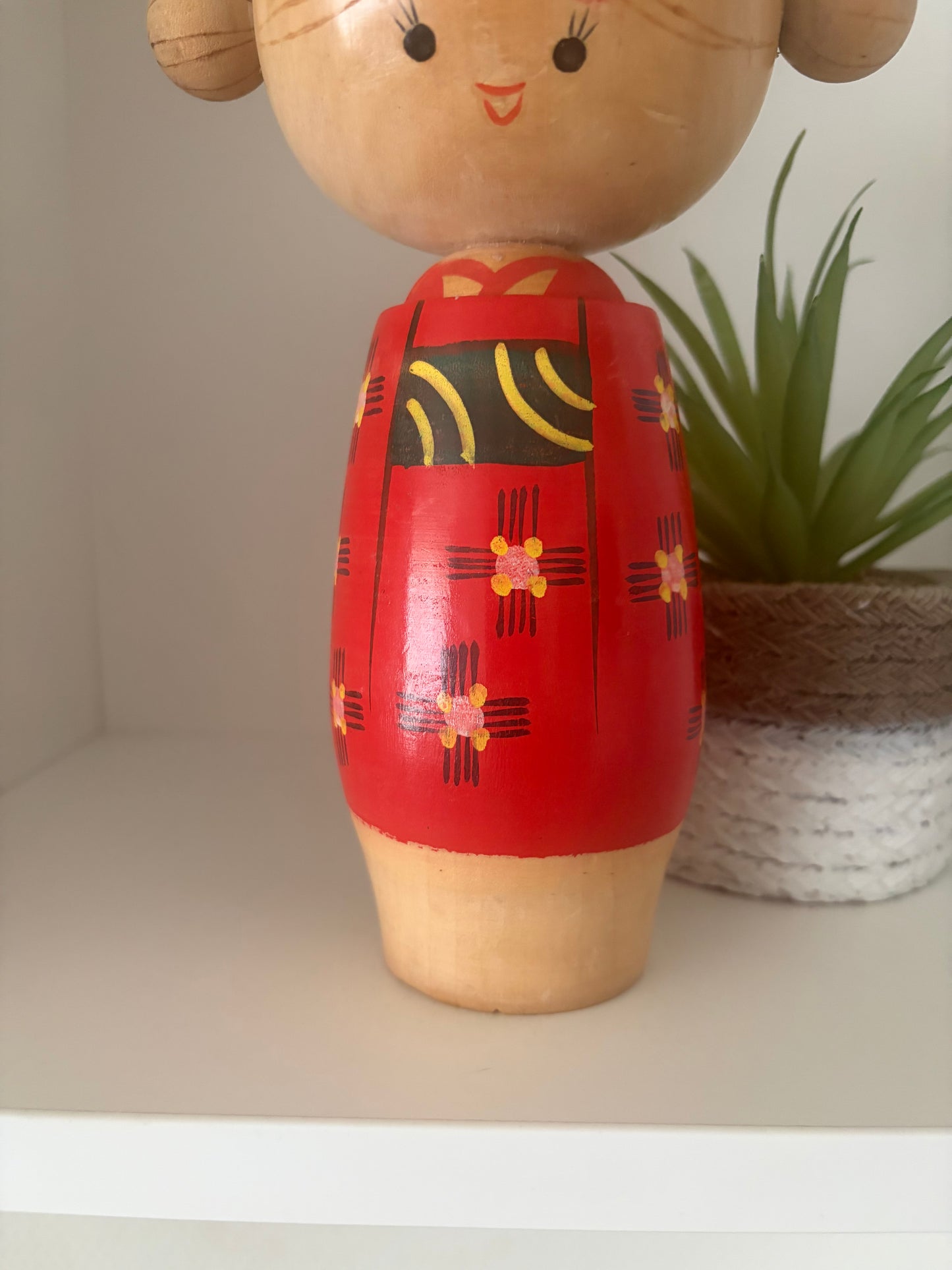 Vintage Sosaku kokeshi by Akira