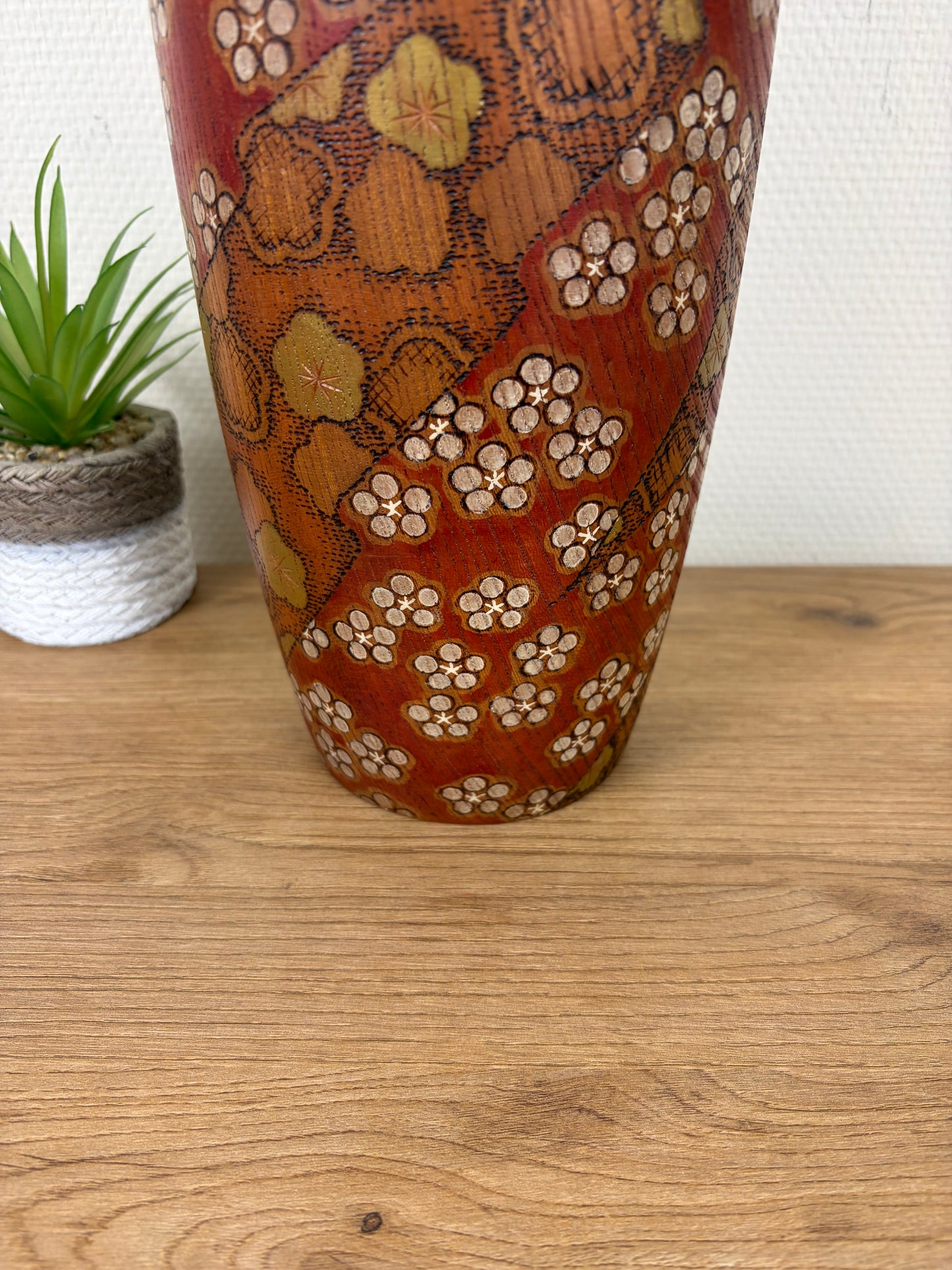 Exclusive vintage kokeshi by Miyagawa Kunio (1933-)