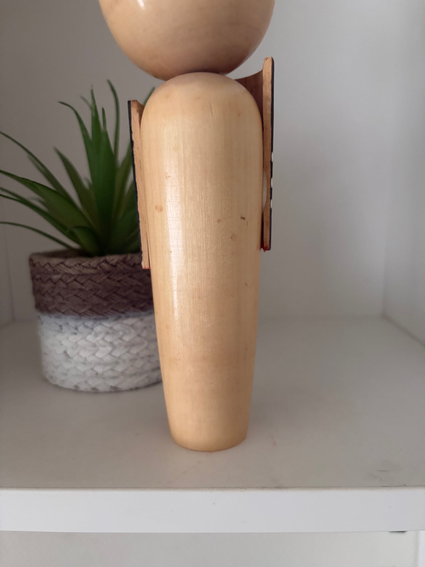 Elegant Vintage Sosaku kokeshi
