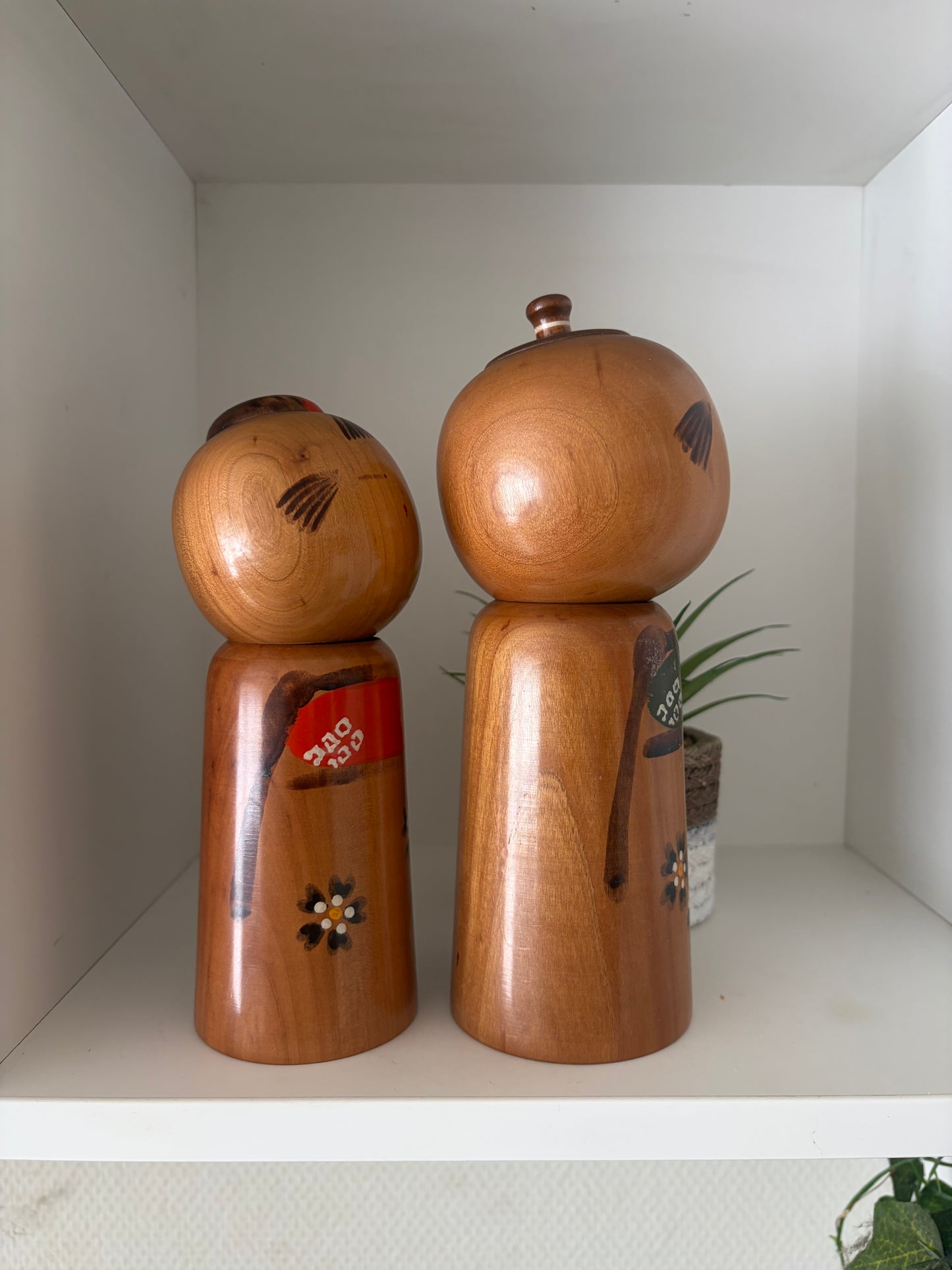 Vintage Husband and Wife kokeshi by Kiyohara Takao