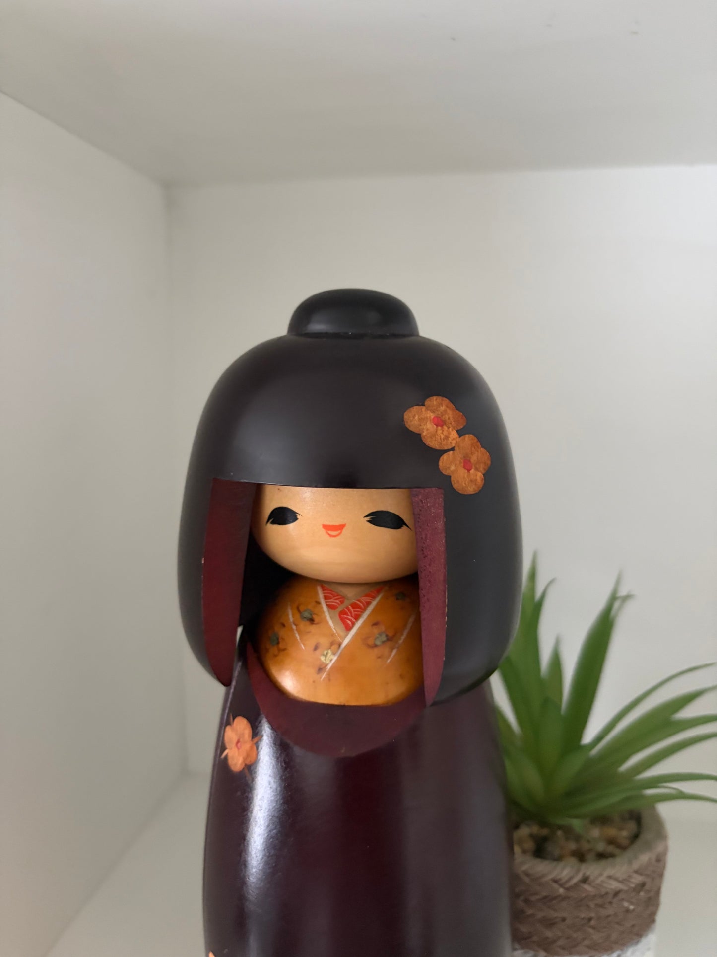Rare Vintage Sosaku kokeshi by Aoki Ryoka (1931-)
