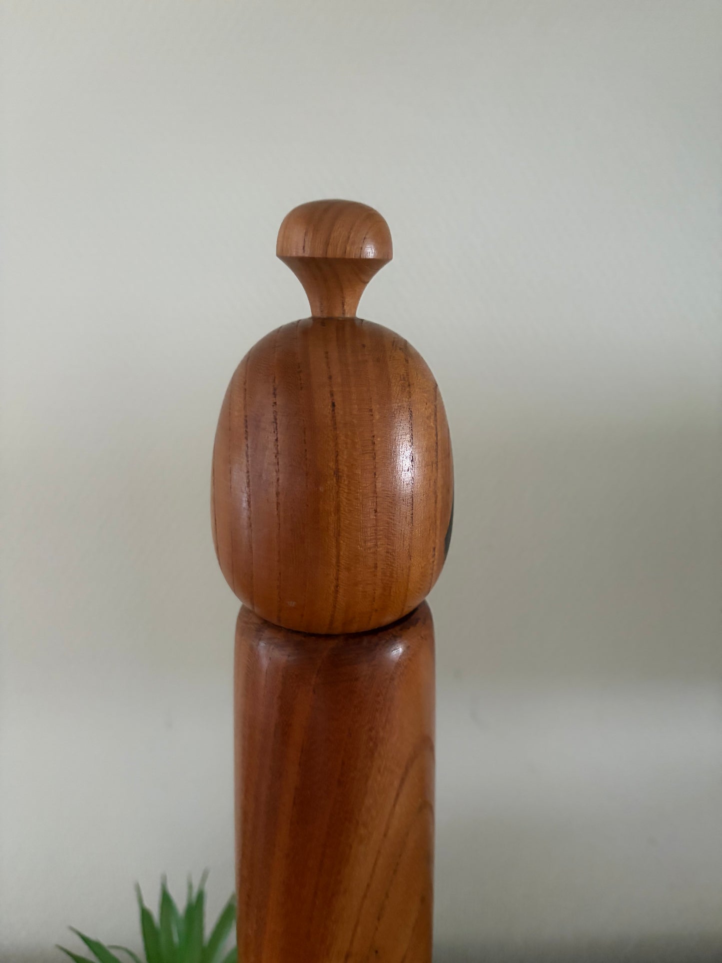 Vintage Sosaku kokeshi by Toa Sekiguchi (1942-)
