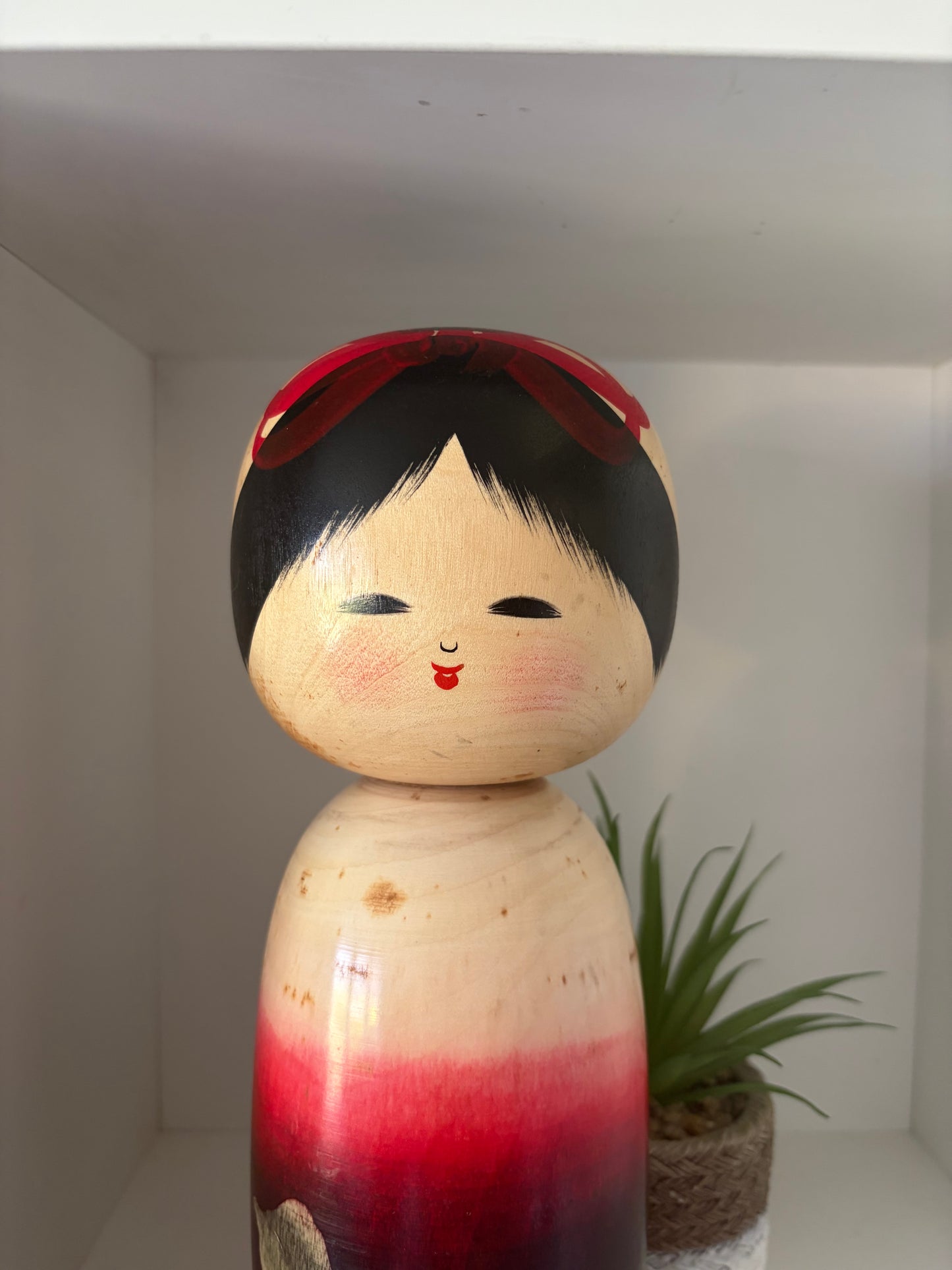 Vintage Sosaku kokeshi by Sato Kouson