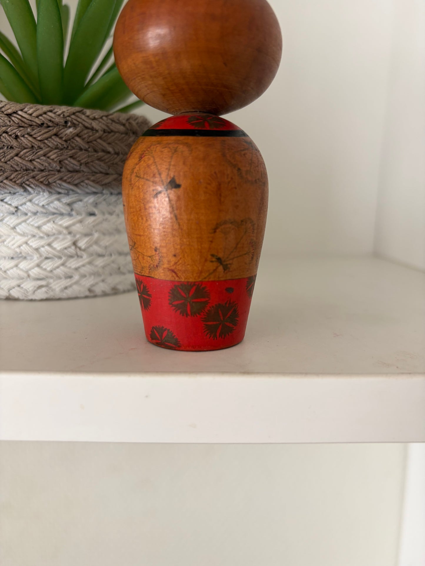 Exclusive Kijiyama kokeshi made by Takano Yohachi (1907-1994)
