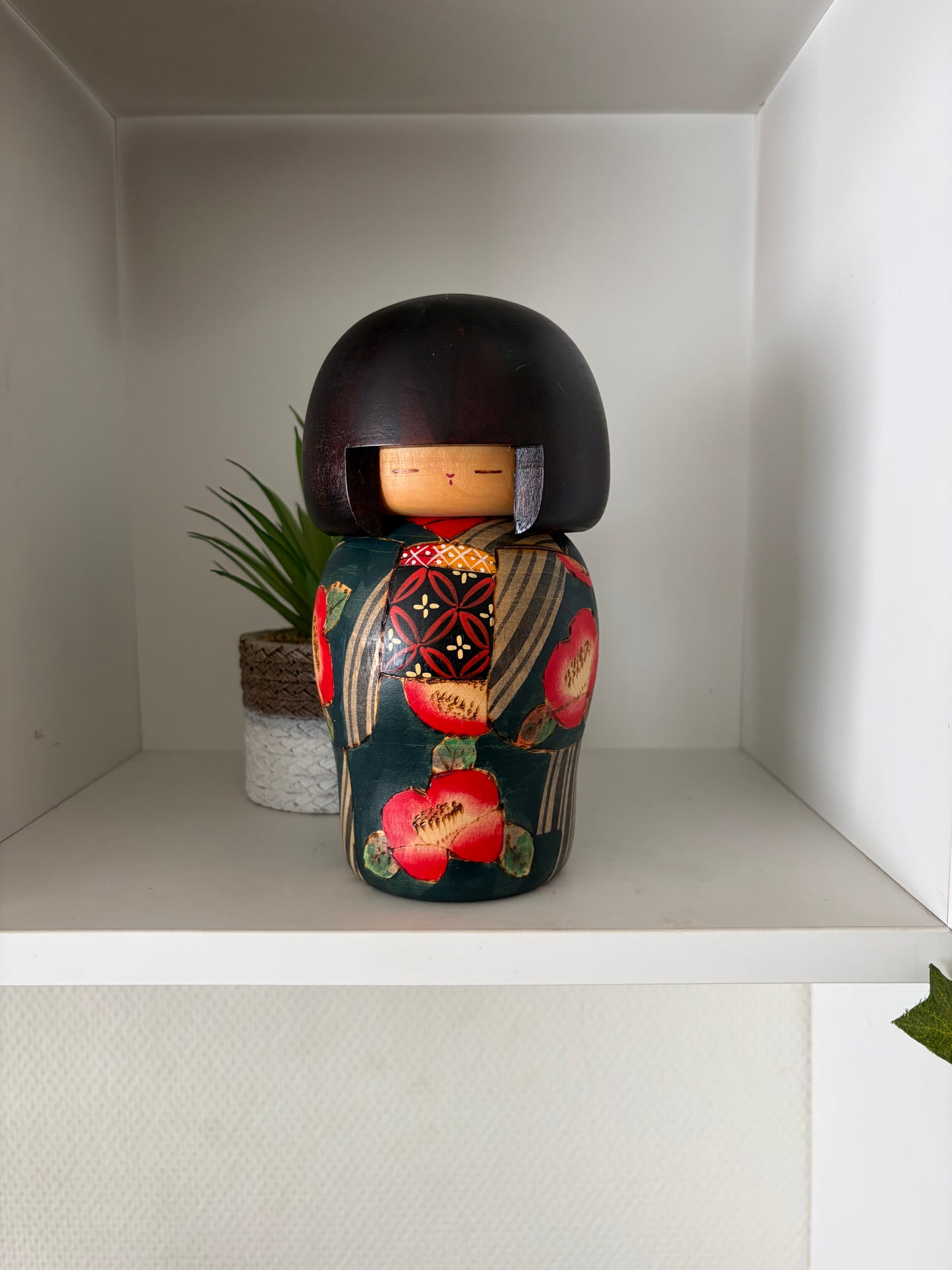 Exclusive Vintage Gumma Kokeshi by Yamada Genji