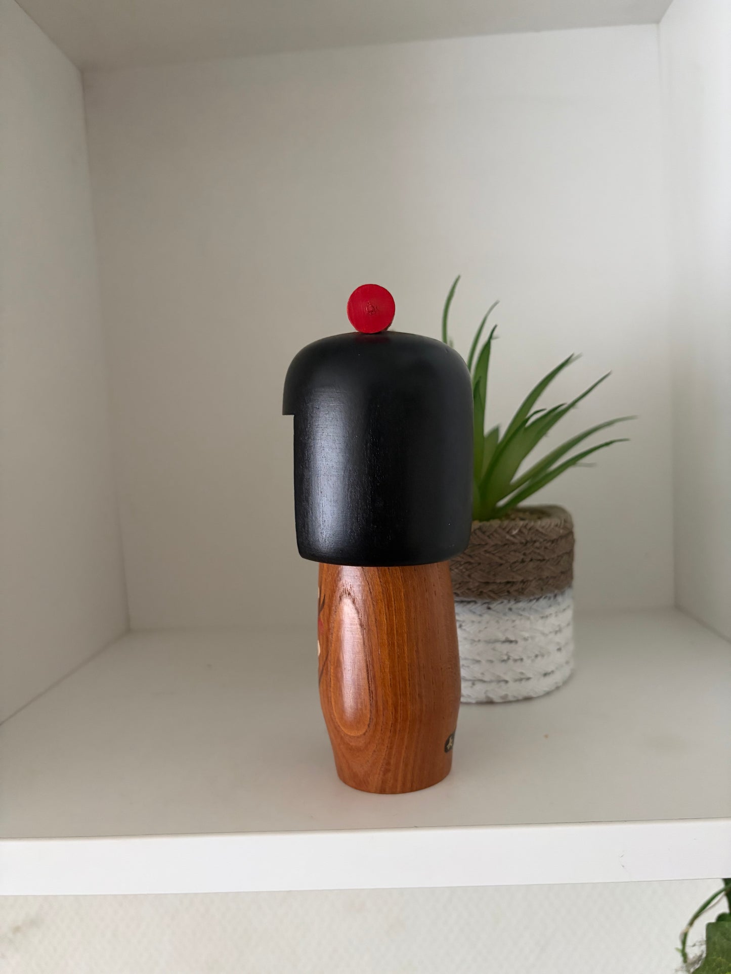 Vintage Gumma Kokeshi by Miyagawa Kunio (1933-)