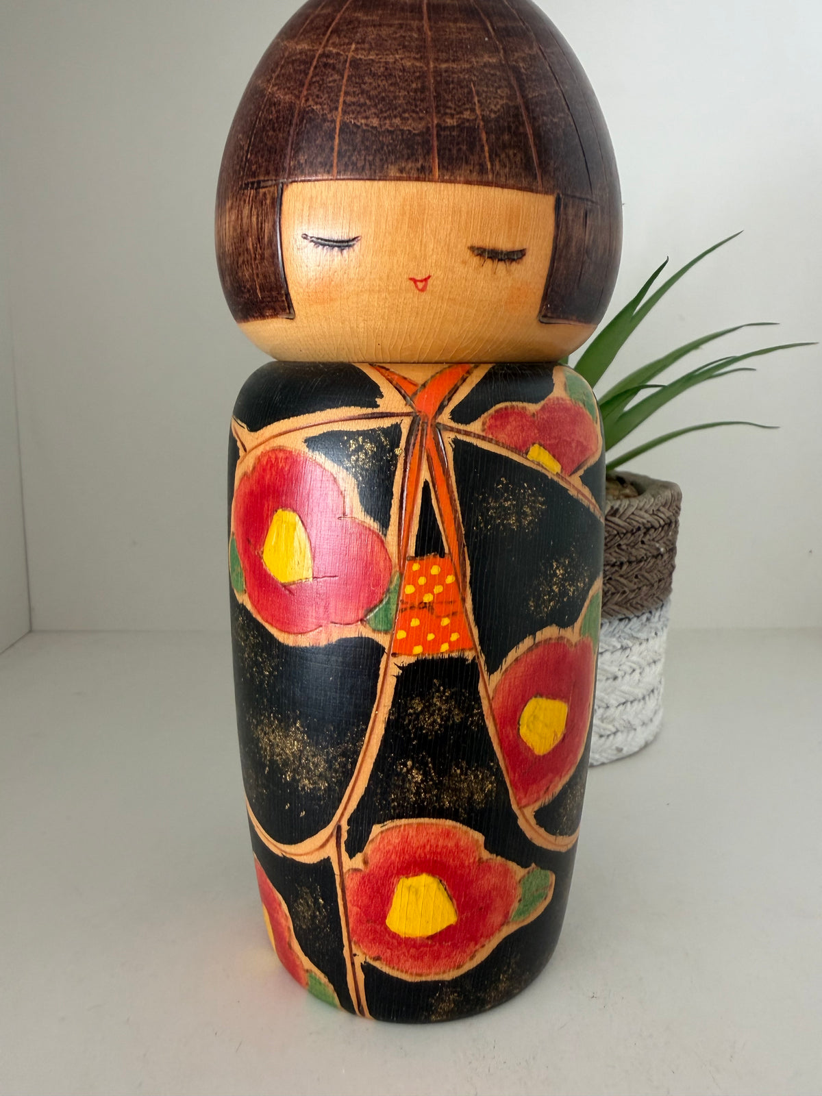 Vintage Sosaku kokeshi by Toa Sekiguchi (1942-)