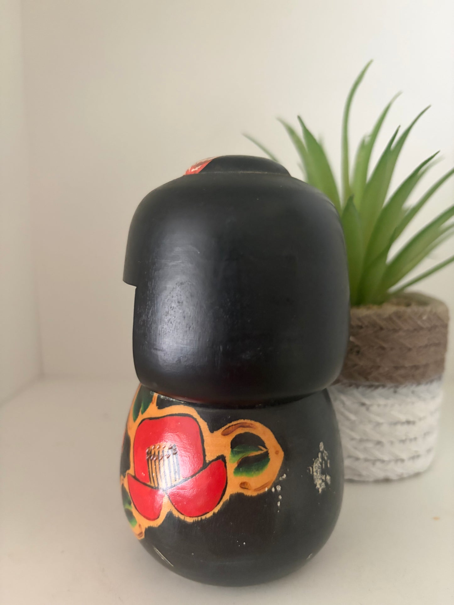 Vintage Sosaku kokeshi by Miyama Keiji