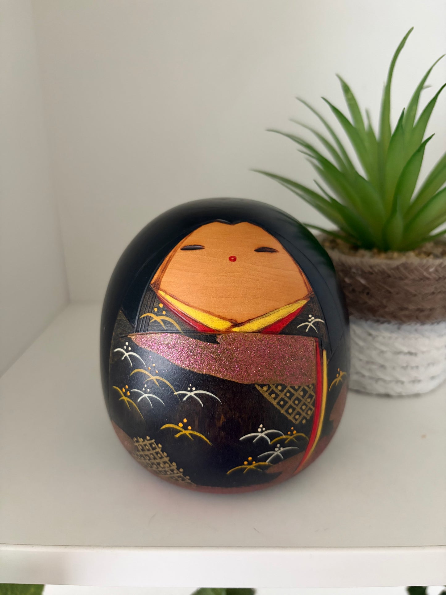 Vintage Sosaku kokeshi by Toa sekiguchi (1942-)