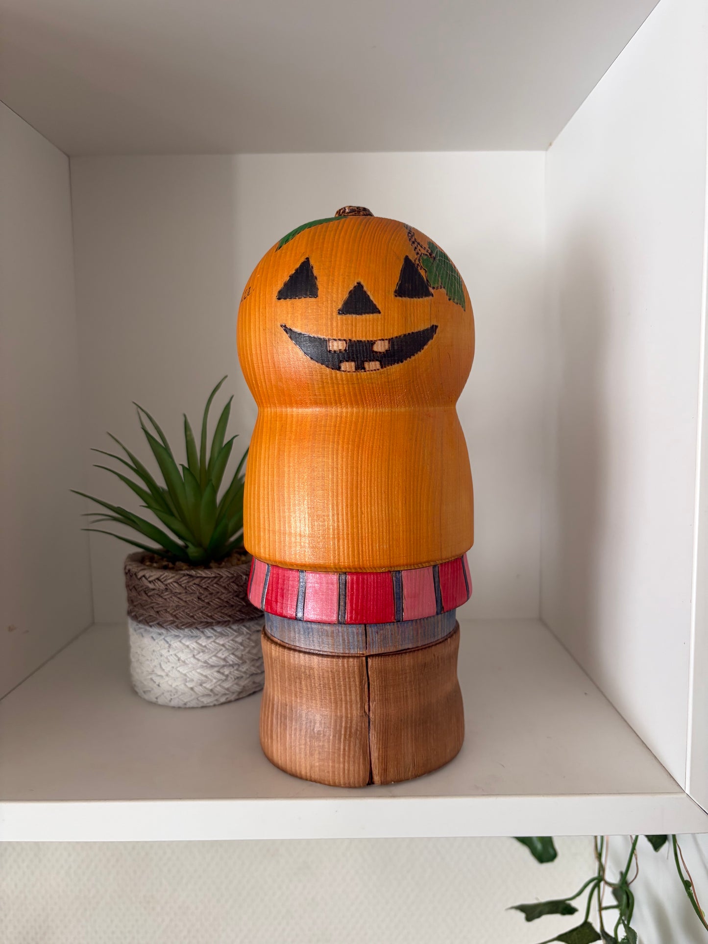 Modern Sosaku kokeshi by Yuko Yamazaki is part of her Halloween Series - With box
