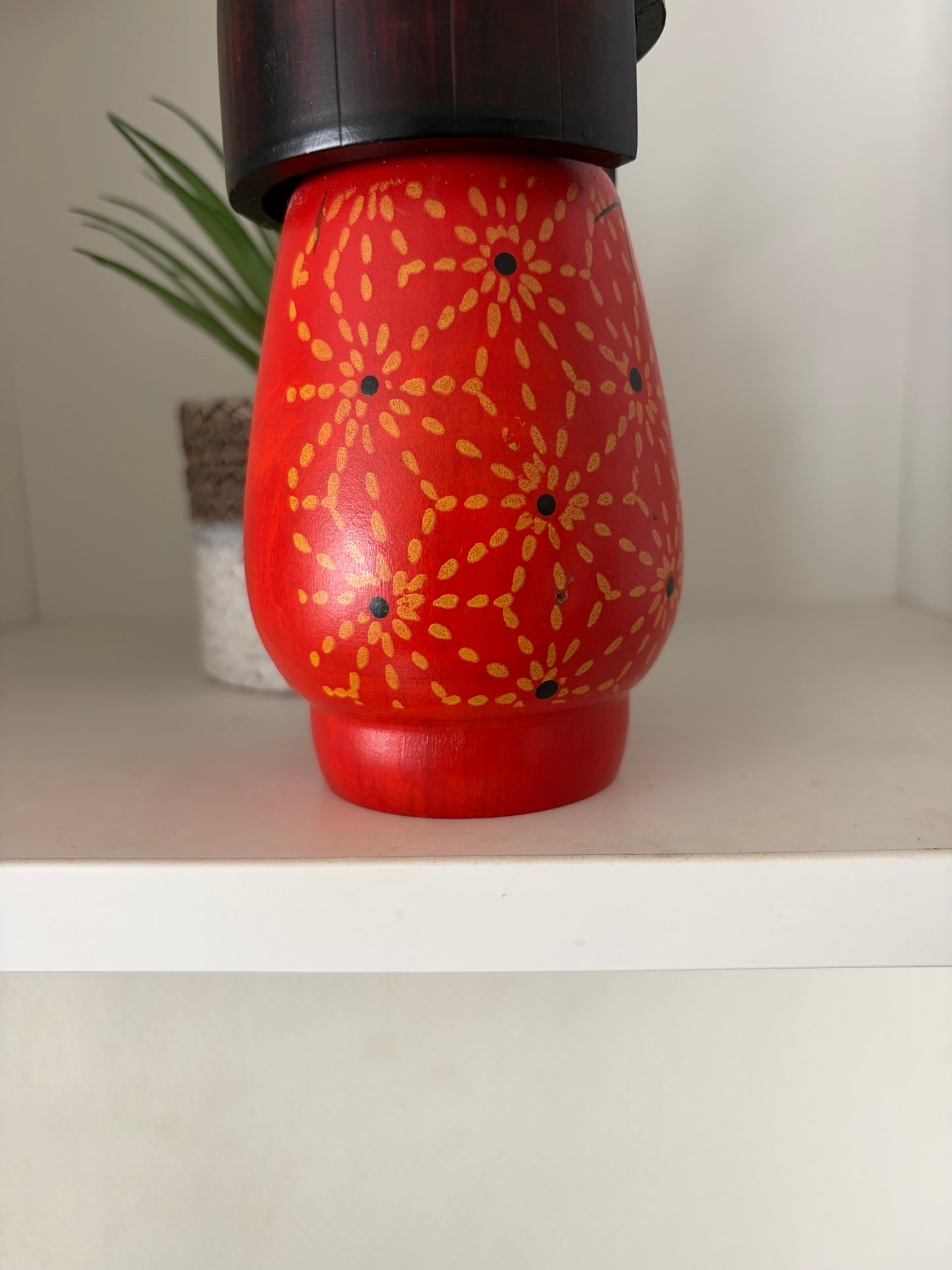 Vintage Gumma kokeshi made by Kazuo Takamizawa (1927-)