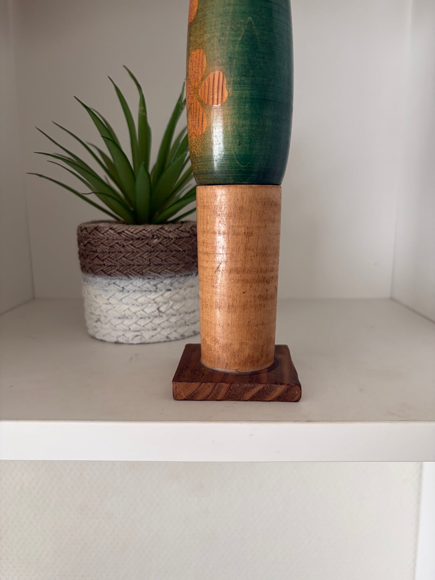 Vintage Sosaku kokeshi by Isamu Yamakawa (1928-)