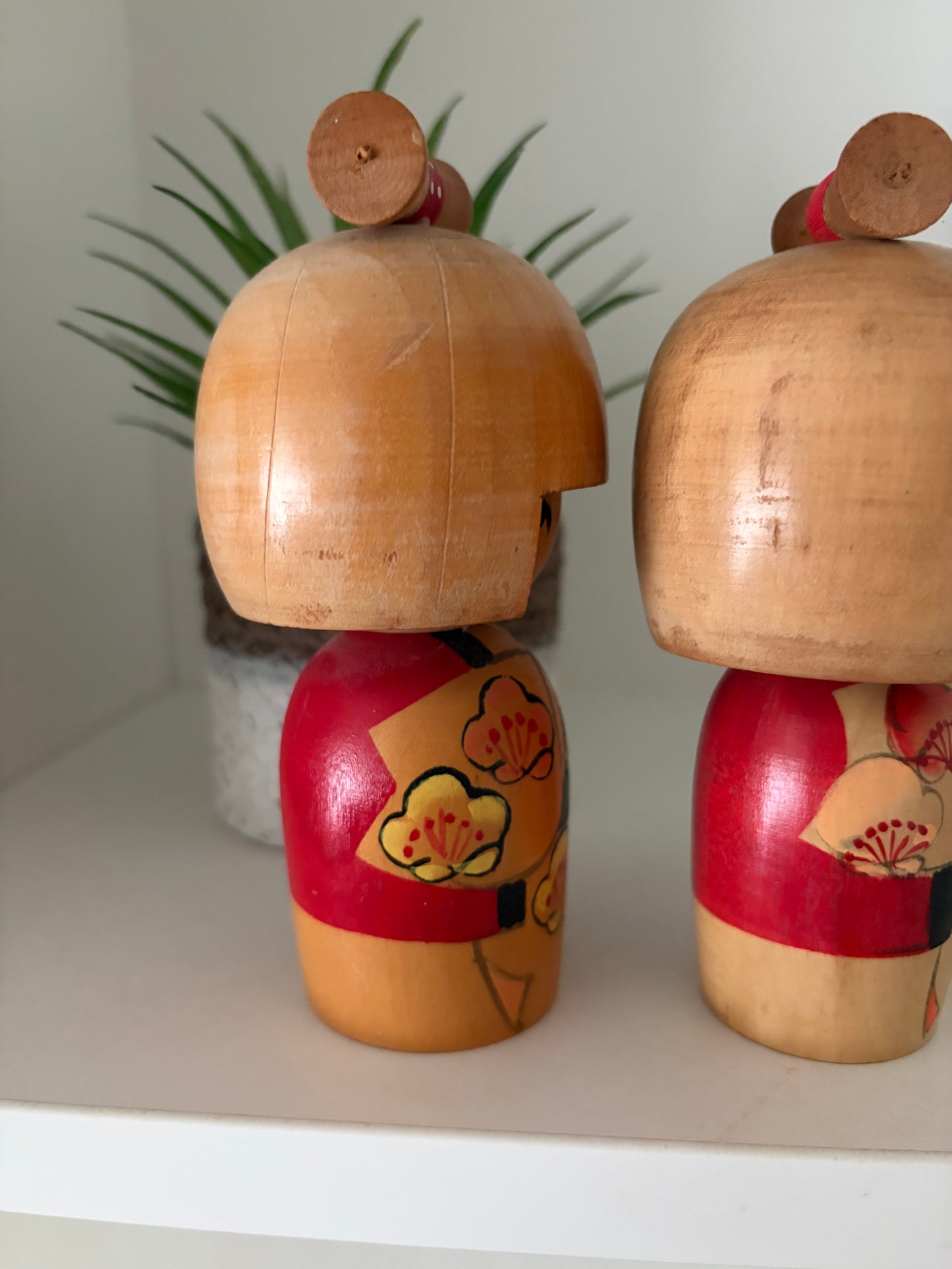 Lovely set of two vintage Sosaku kokeshi