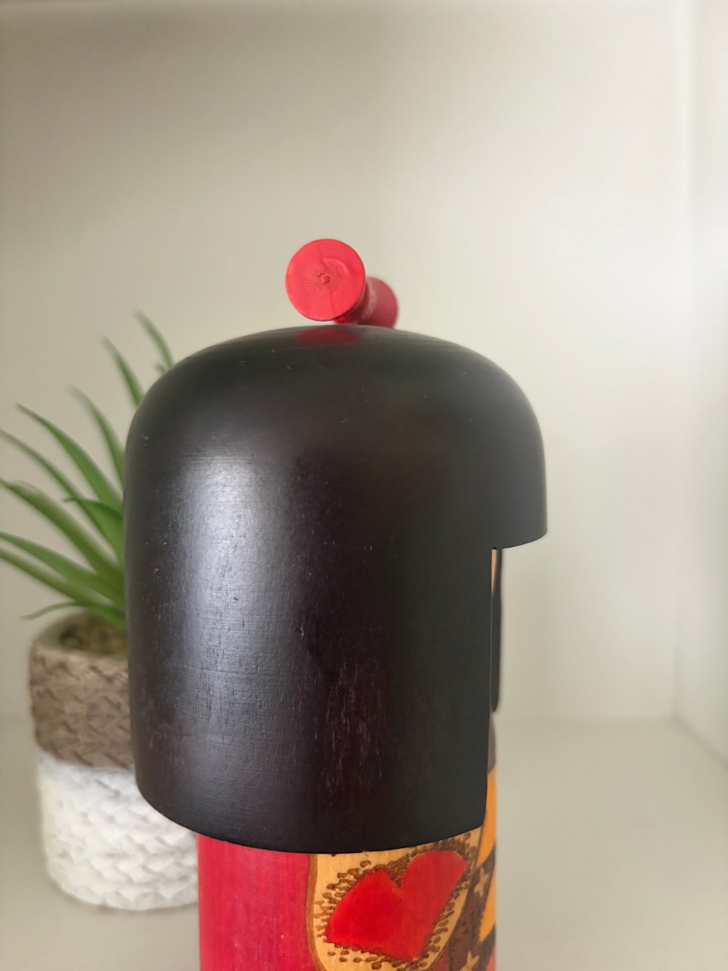 Lovely vintage Sosaku kokeshi by Akimitsu