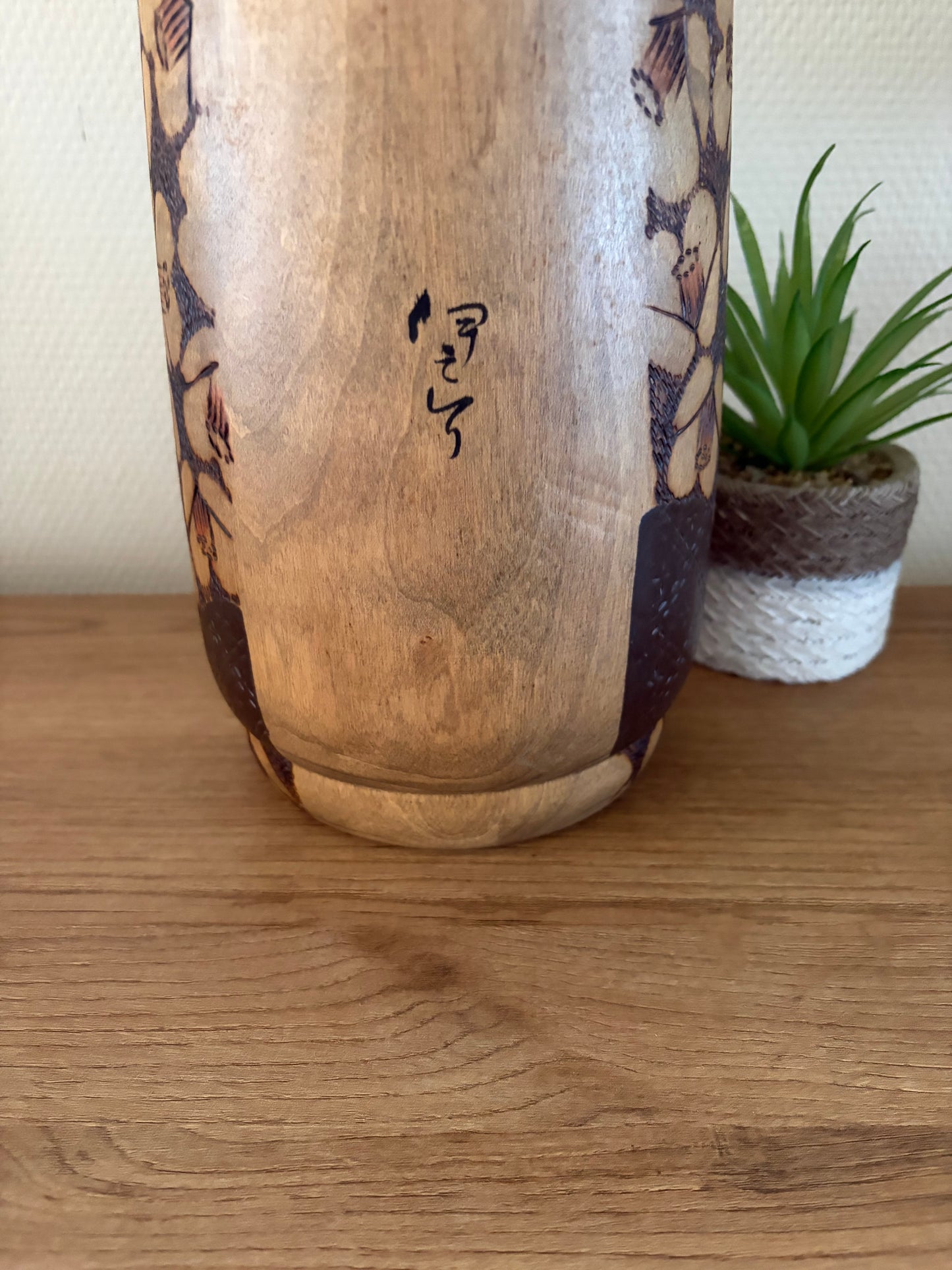 Rare vintage Gumma kokeshi by Inosuke Kobayashi (1931-)