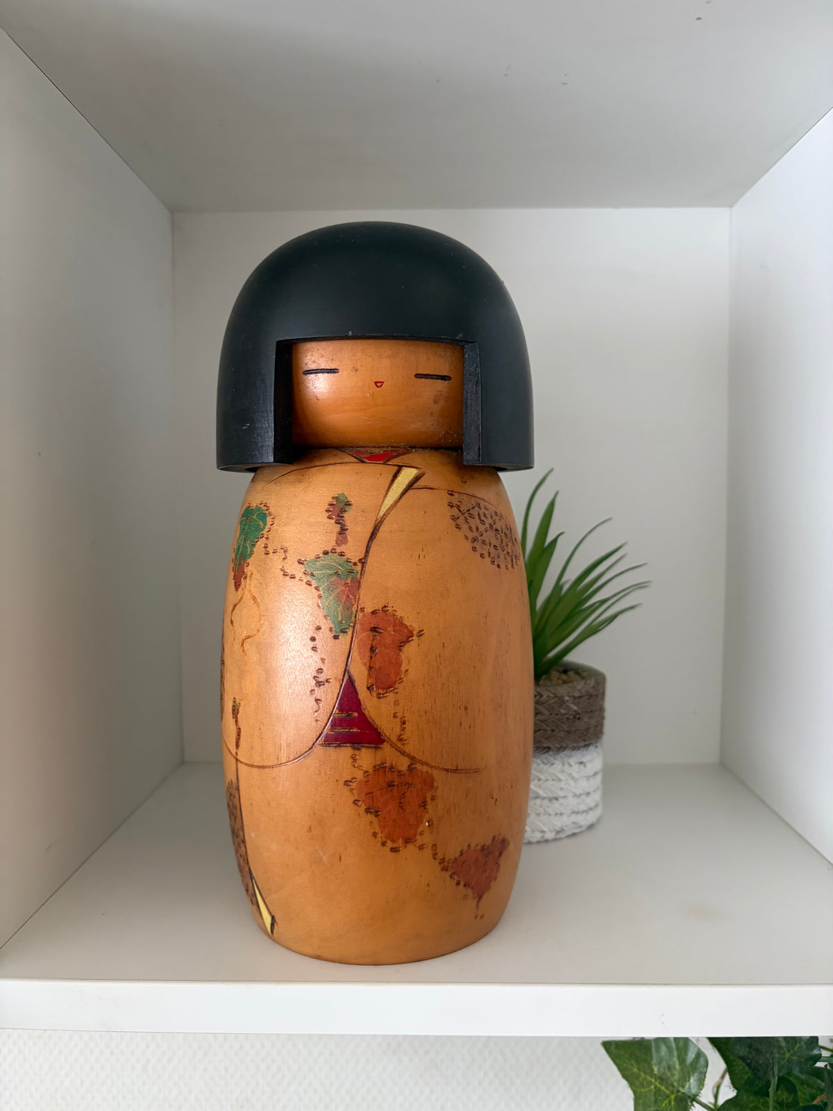 Rare vintage Gumma kokeshi by Uchida Shinichiro