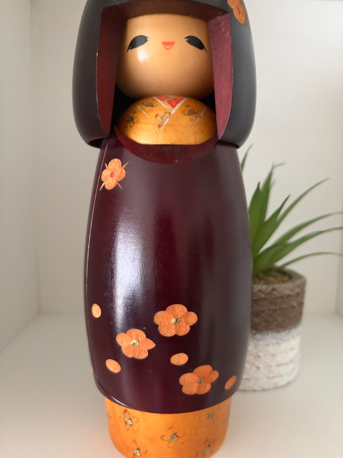 Rare Vintage Sosaku kokeshi by Aoki Ryoka (1931-)