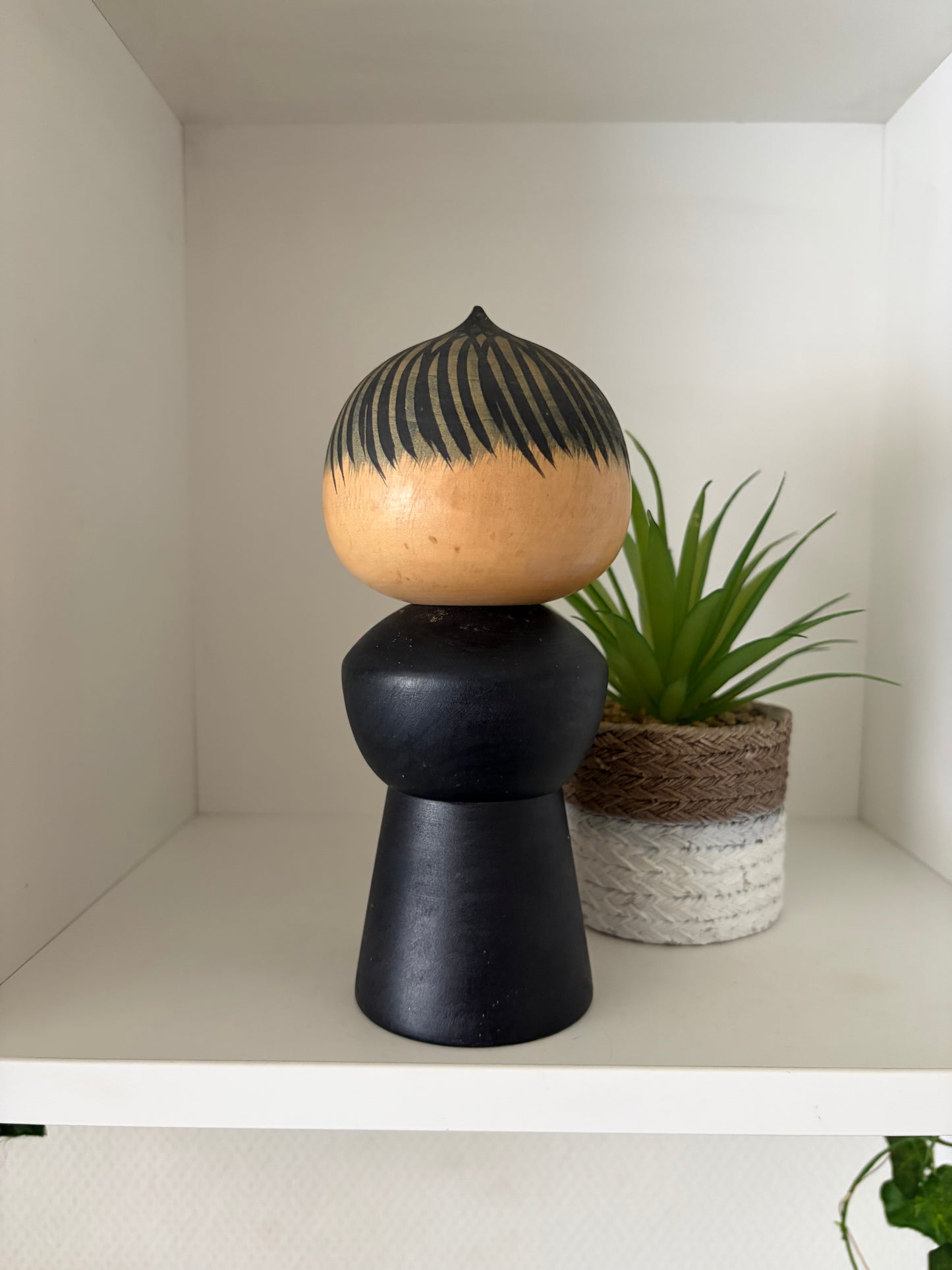 Rare Creative kokeshi made by Yuji Kawase (1918-2002)