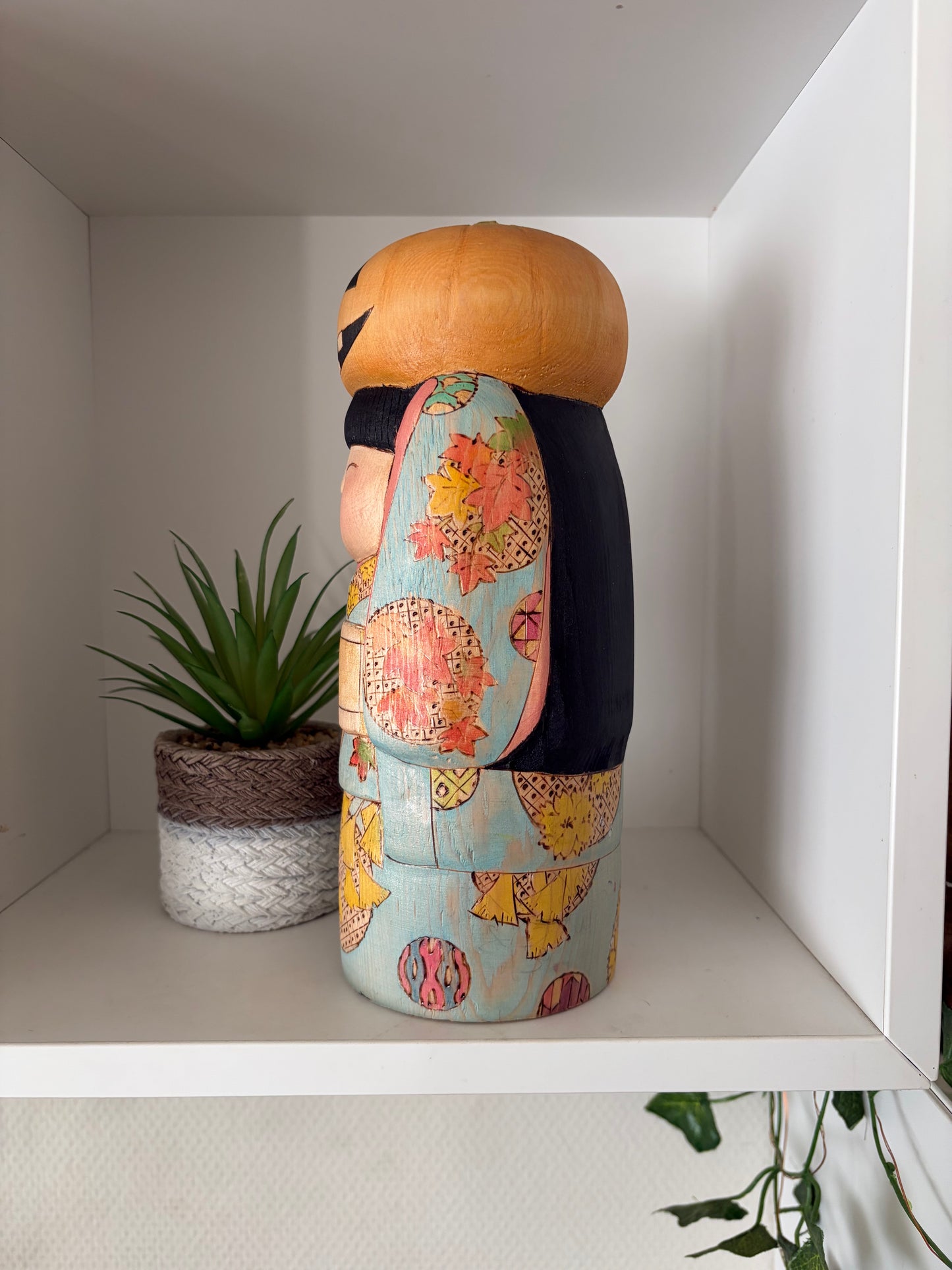 Modern Sosaku kokeshi by Yuko Yamazaki is part of her Halloween Series - With box