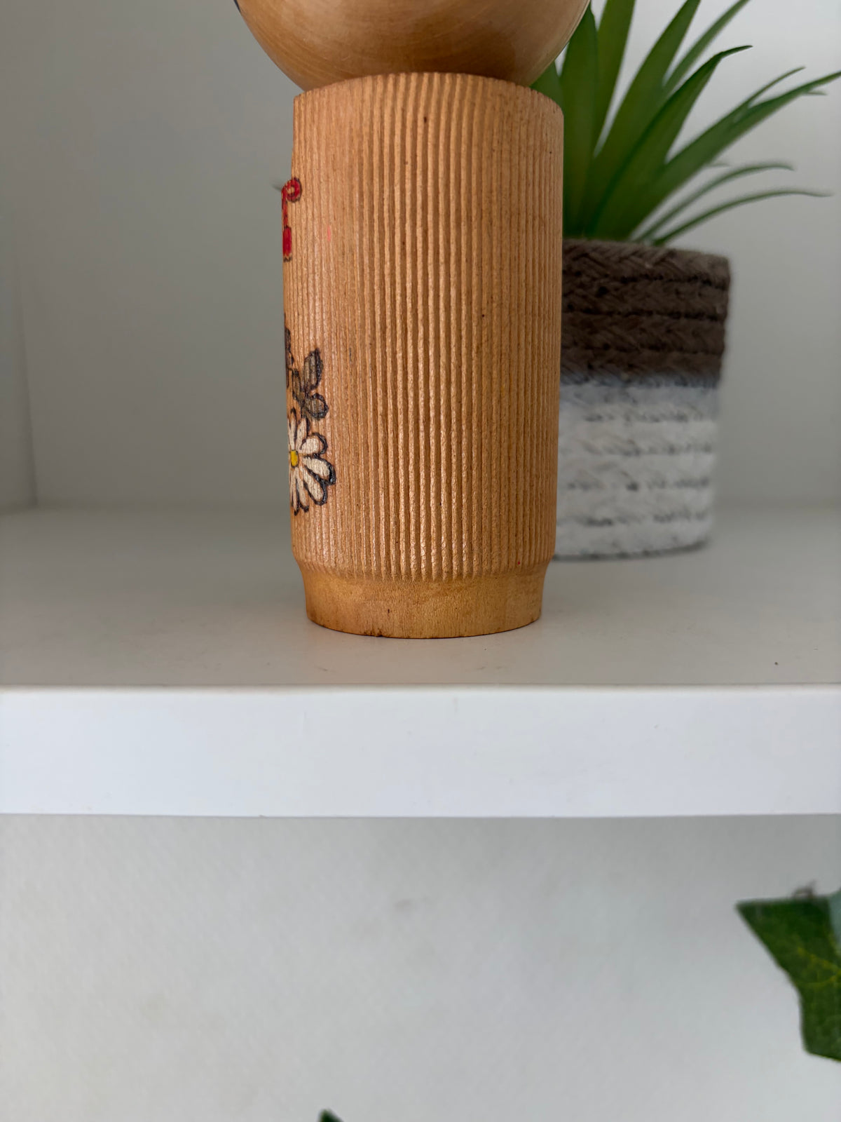Lovely vintage Sosaku kokeshi by Tomio Ishida