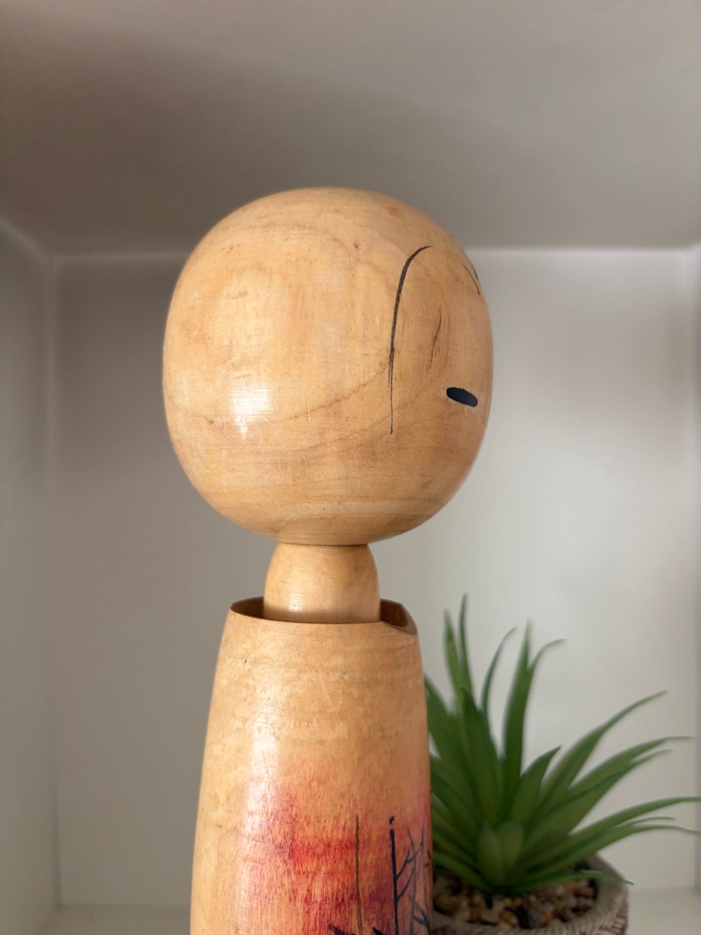 Vintage Sosaku kokeshi by Yajima Suiho (1915-)